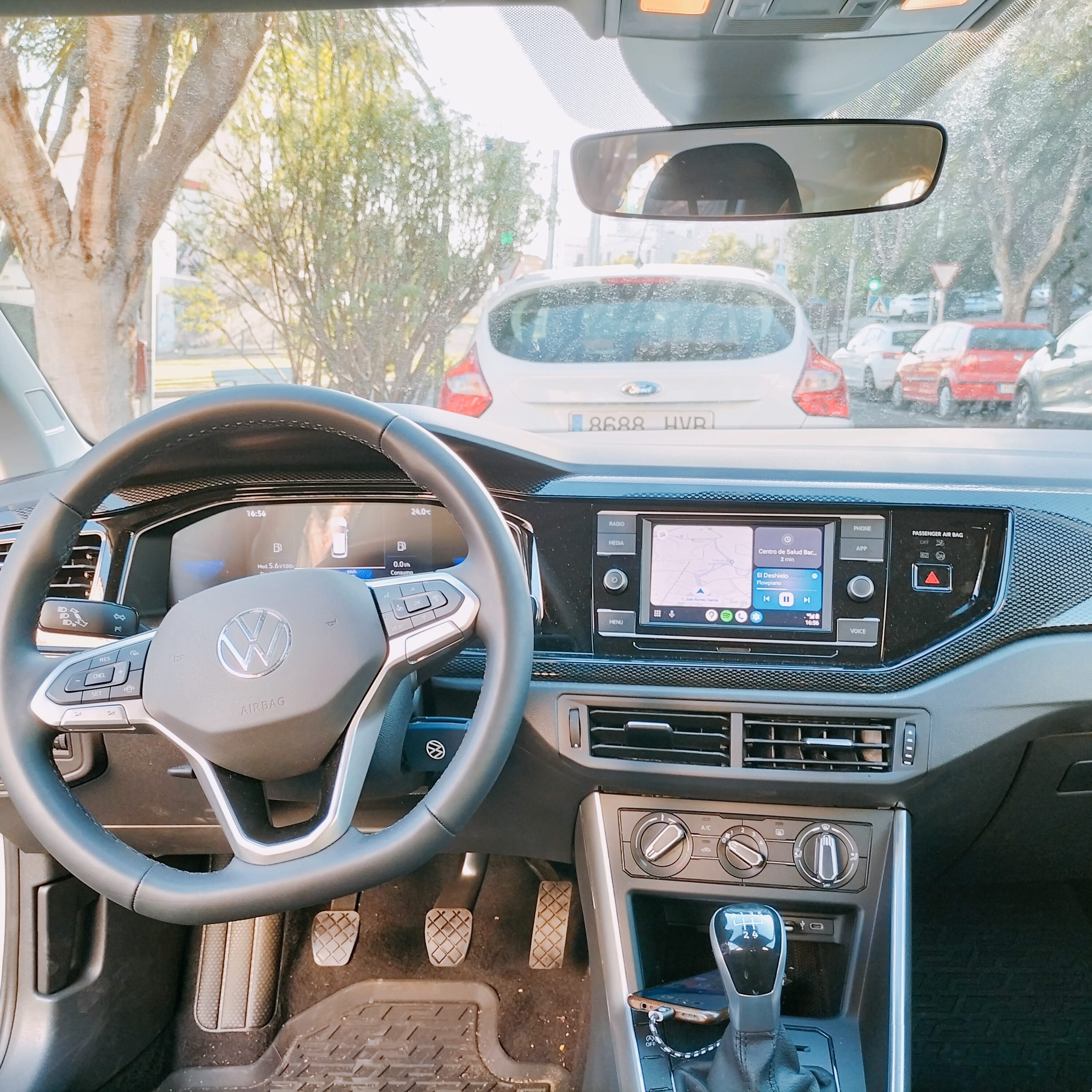Volkswagen Polo avec GPS