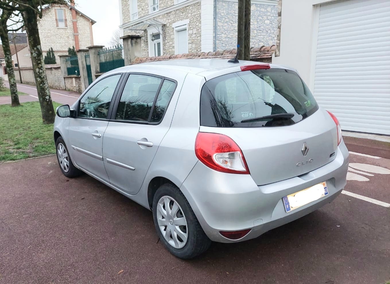 Renault Clio avec GPS