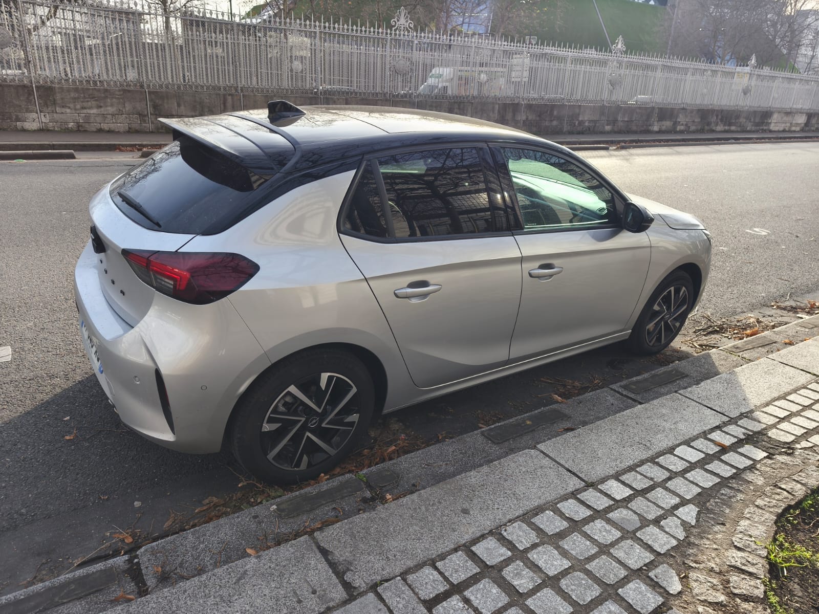 Opel Corsa GS line Full Options avec GPS