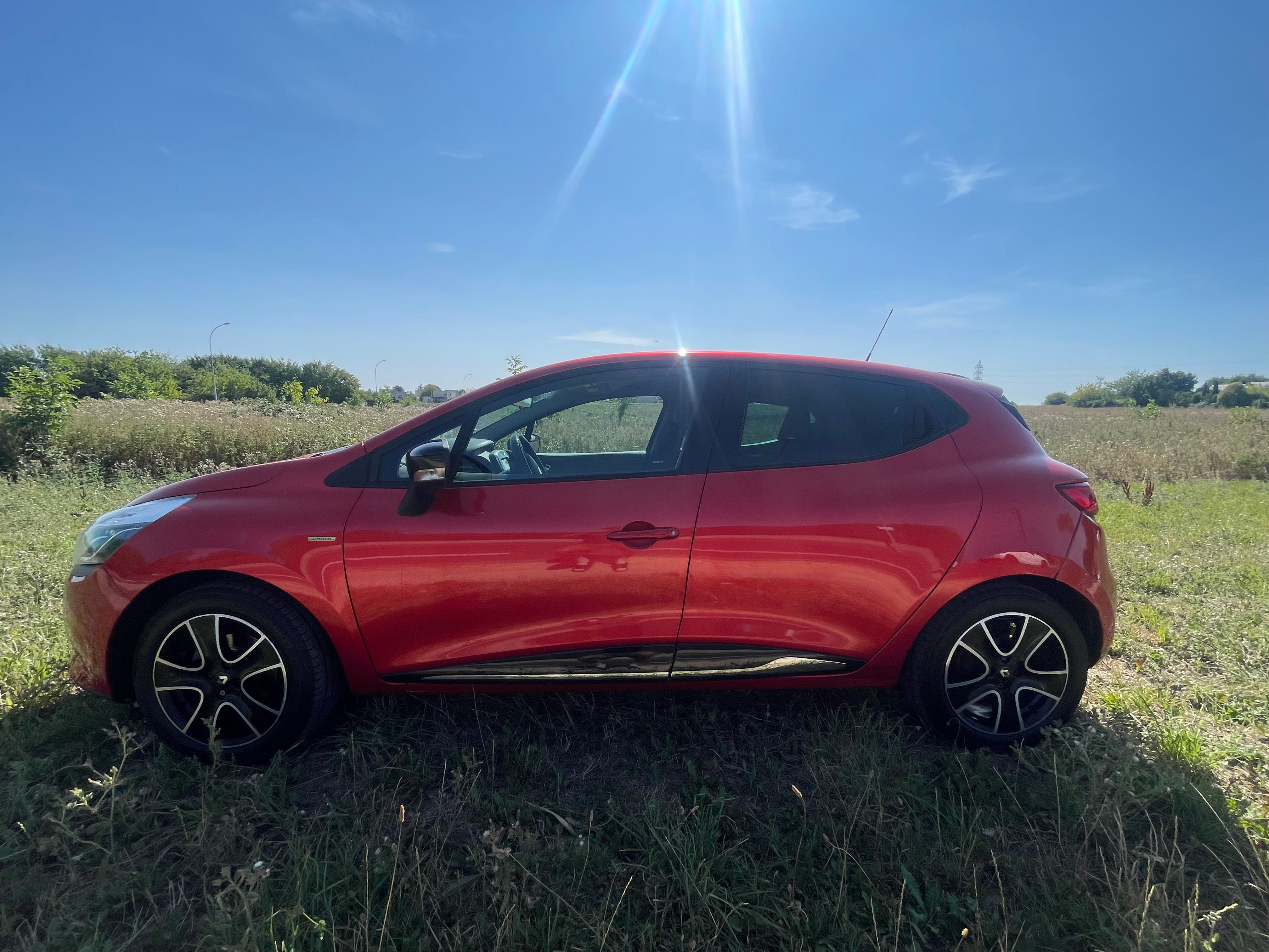 Renault Clio Limited 1.2 16V avec Climatisation