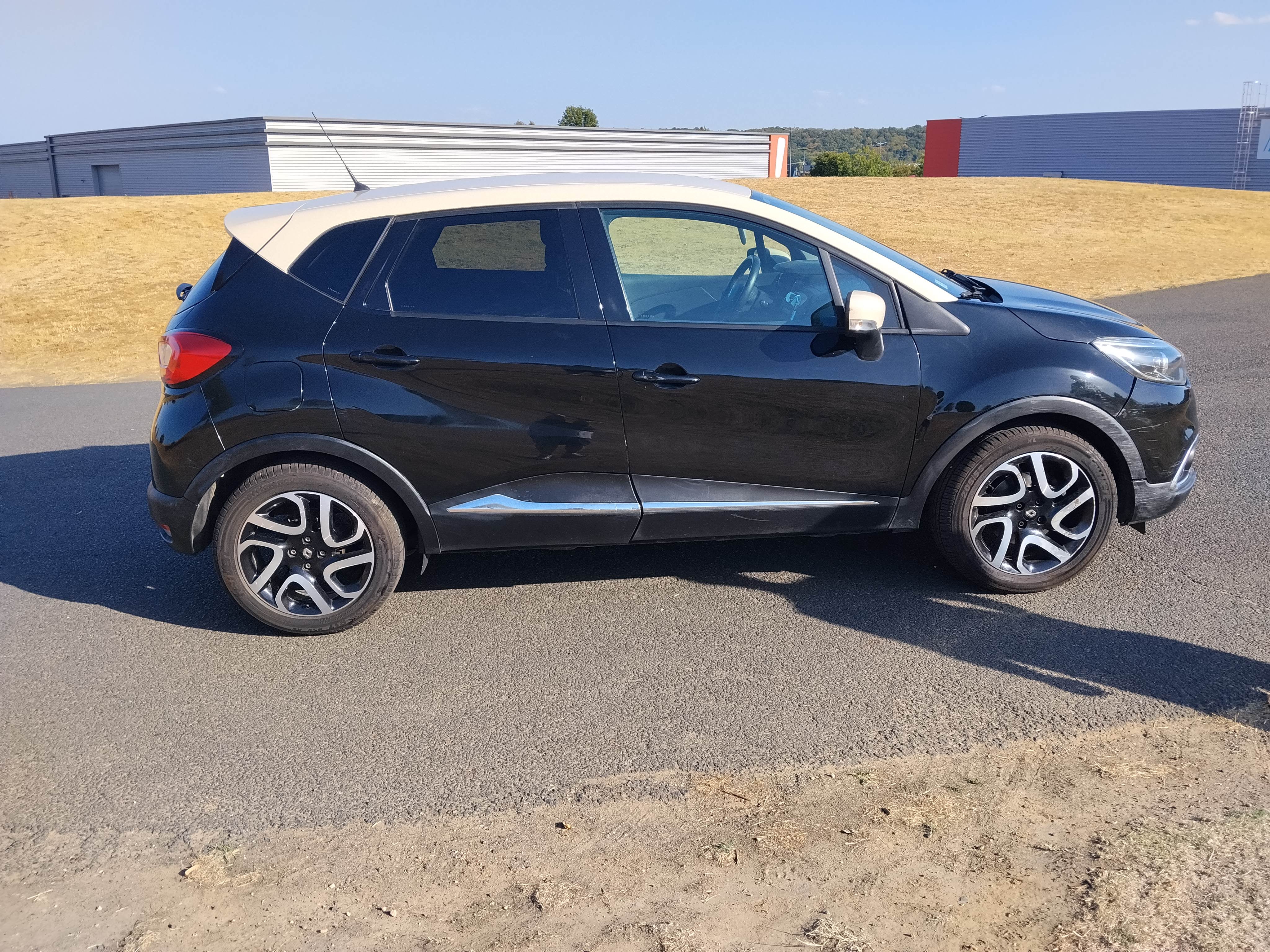 Renault Captur 1.2 tce automatique avec Port USB