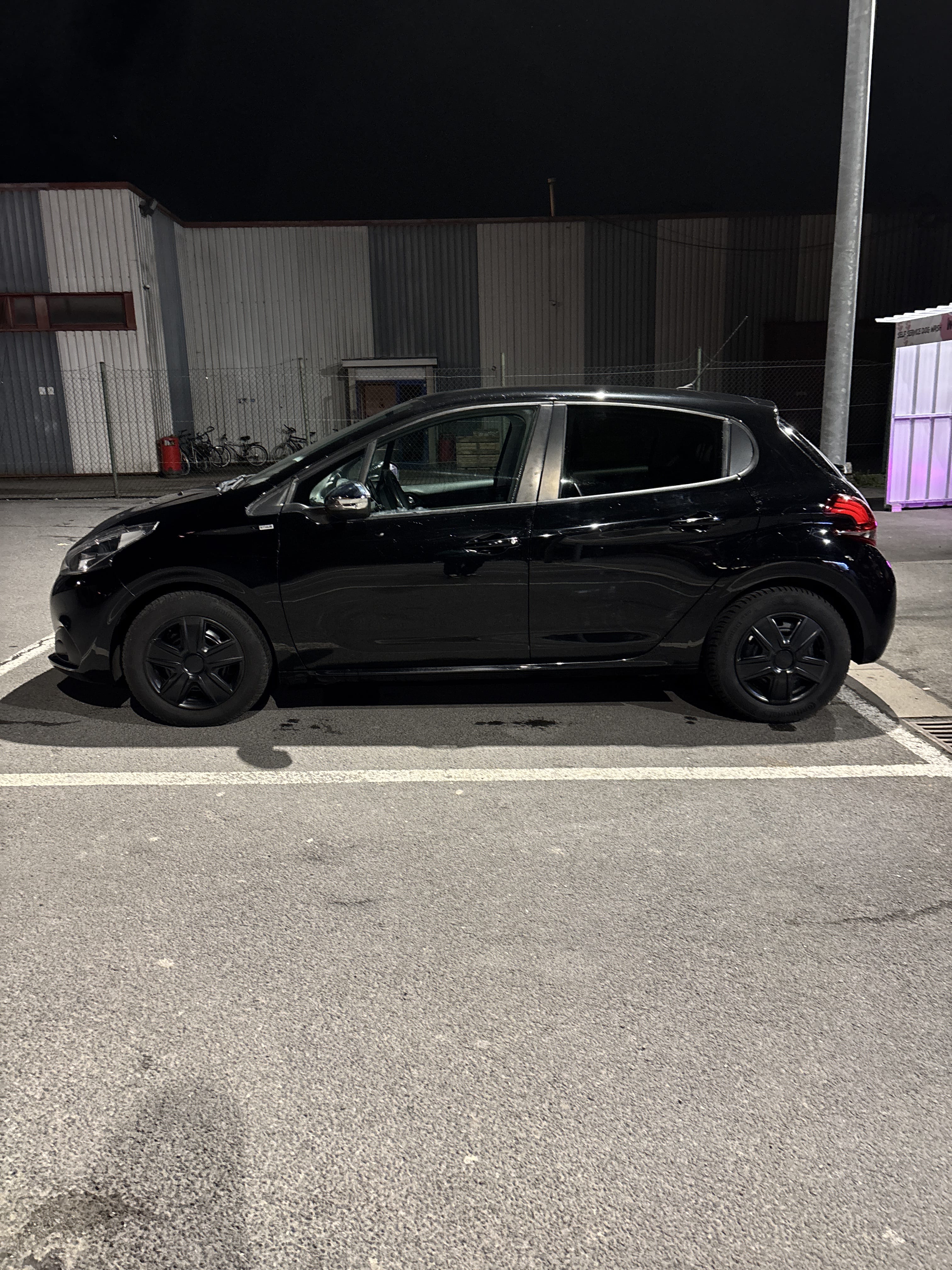 Peugeot 208 avec Climatisation