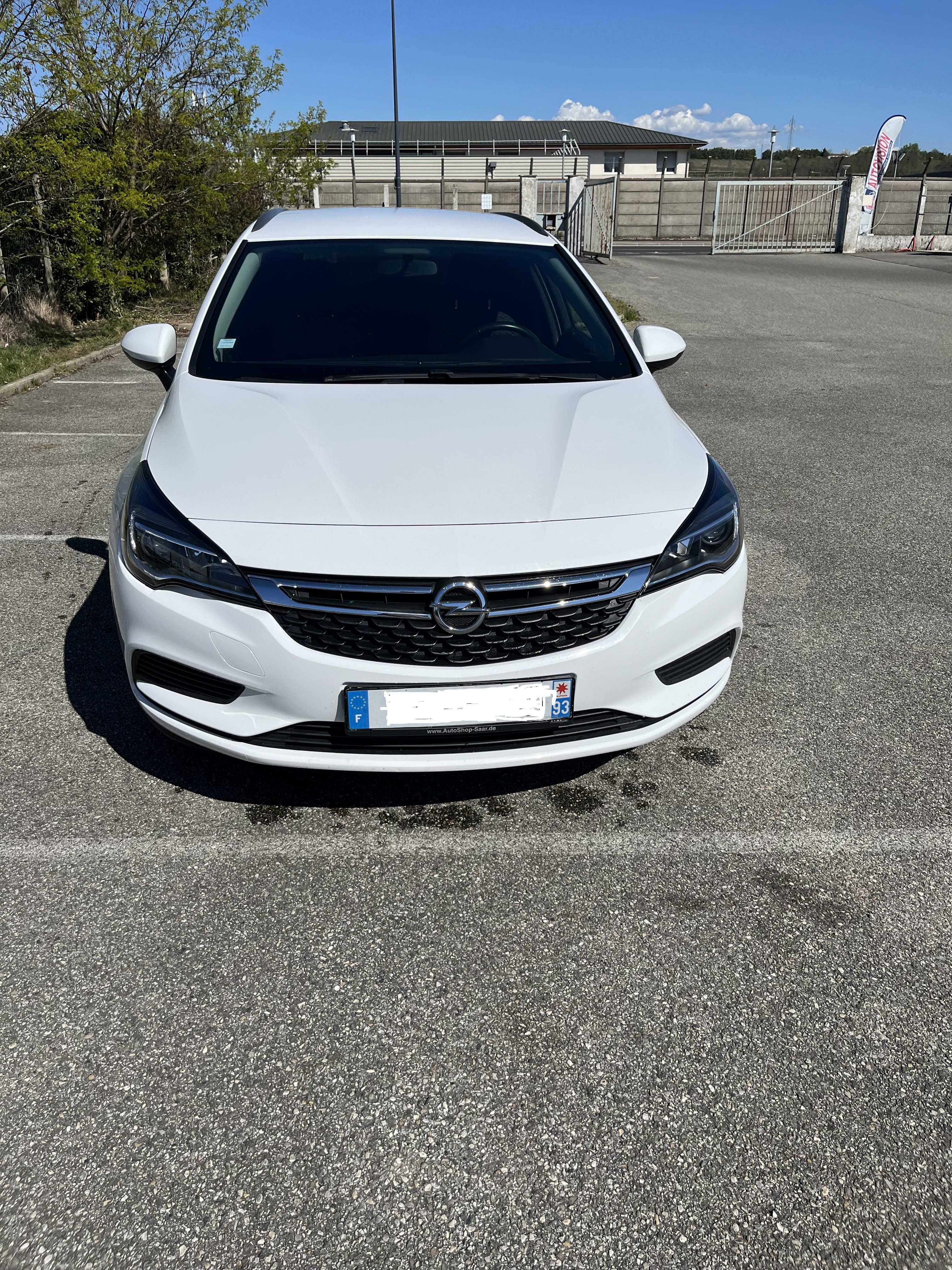 Opel Astra Break avec Climatisation