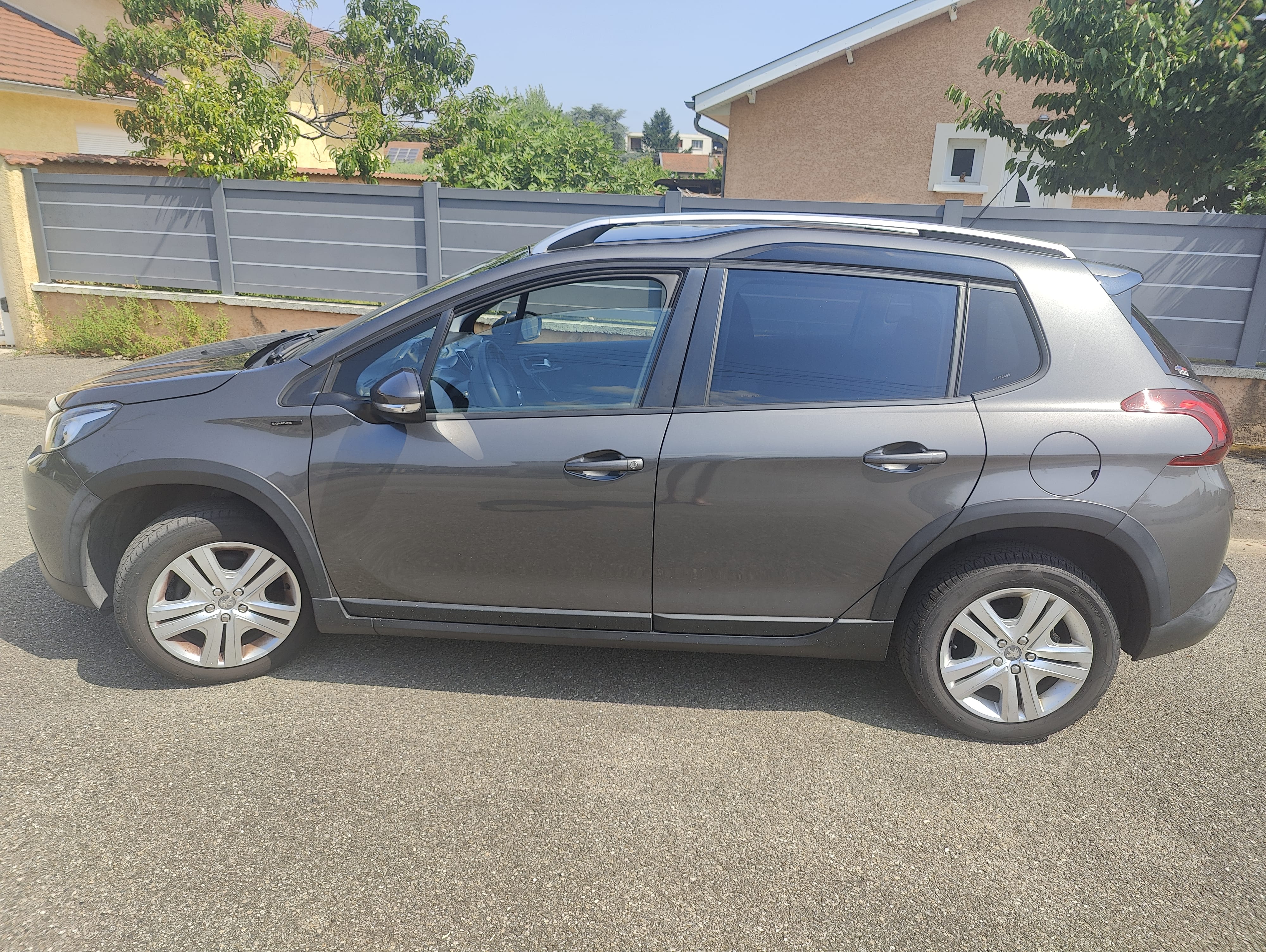 Peugeot 2008 1,6 HDi avec Climatisation