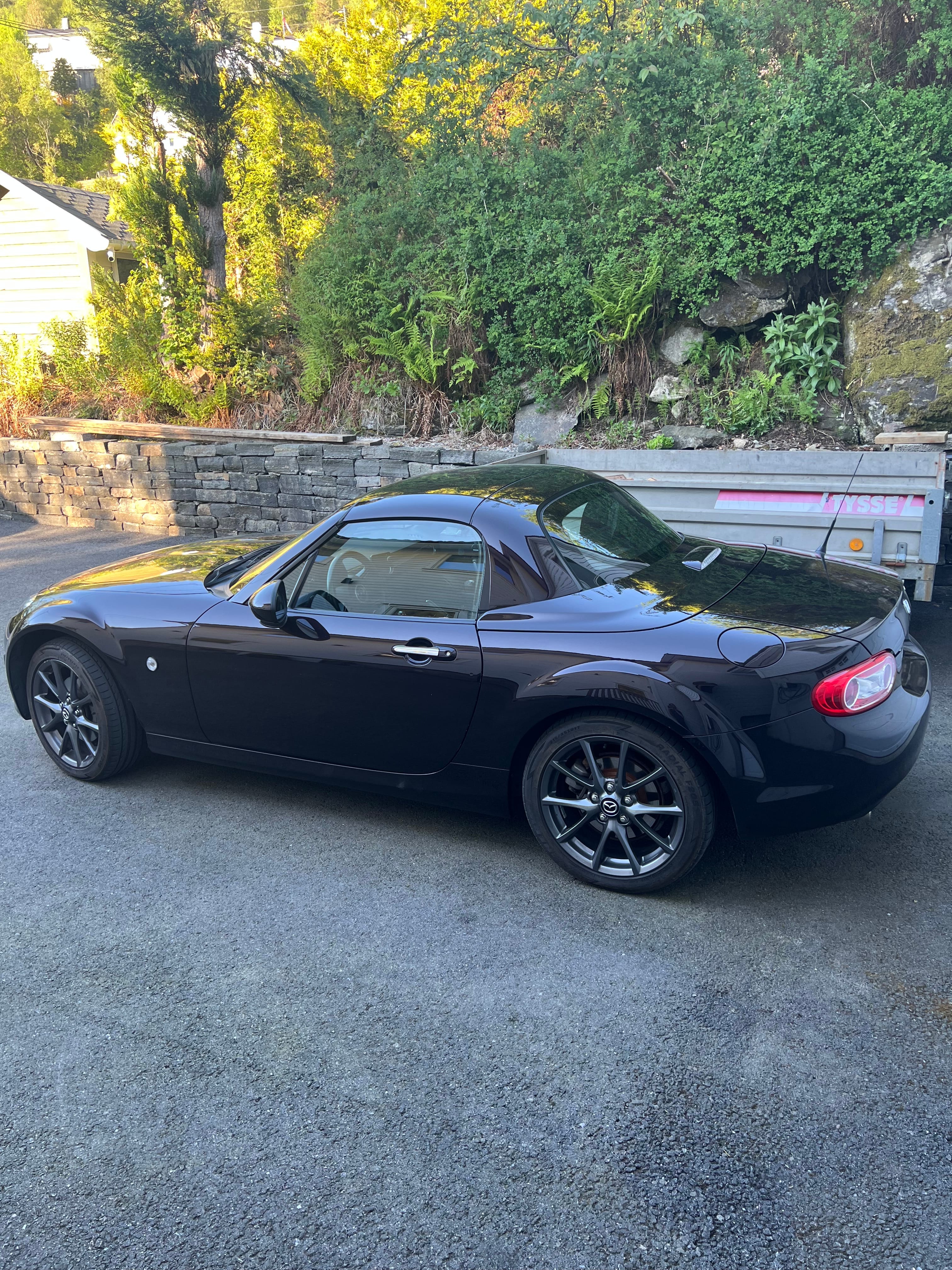 Mazda MX-5 Miata 1.8 L Bensin 126 HK avec Régulateur de vitesse