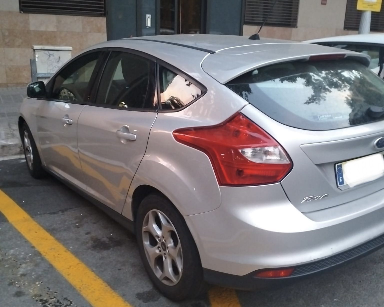 Ford Focus 1,6 Ti-VCT con Aire acondicionado
