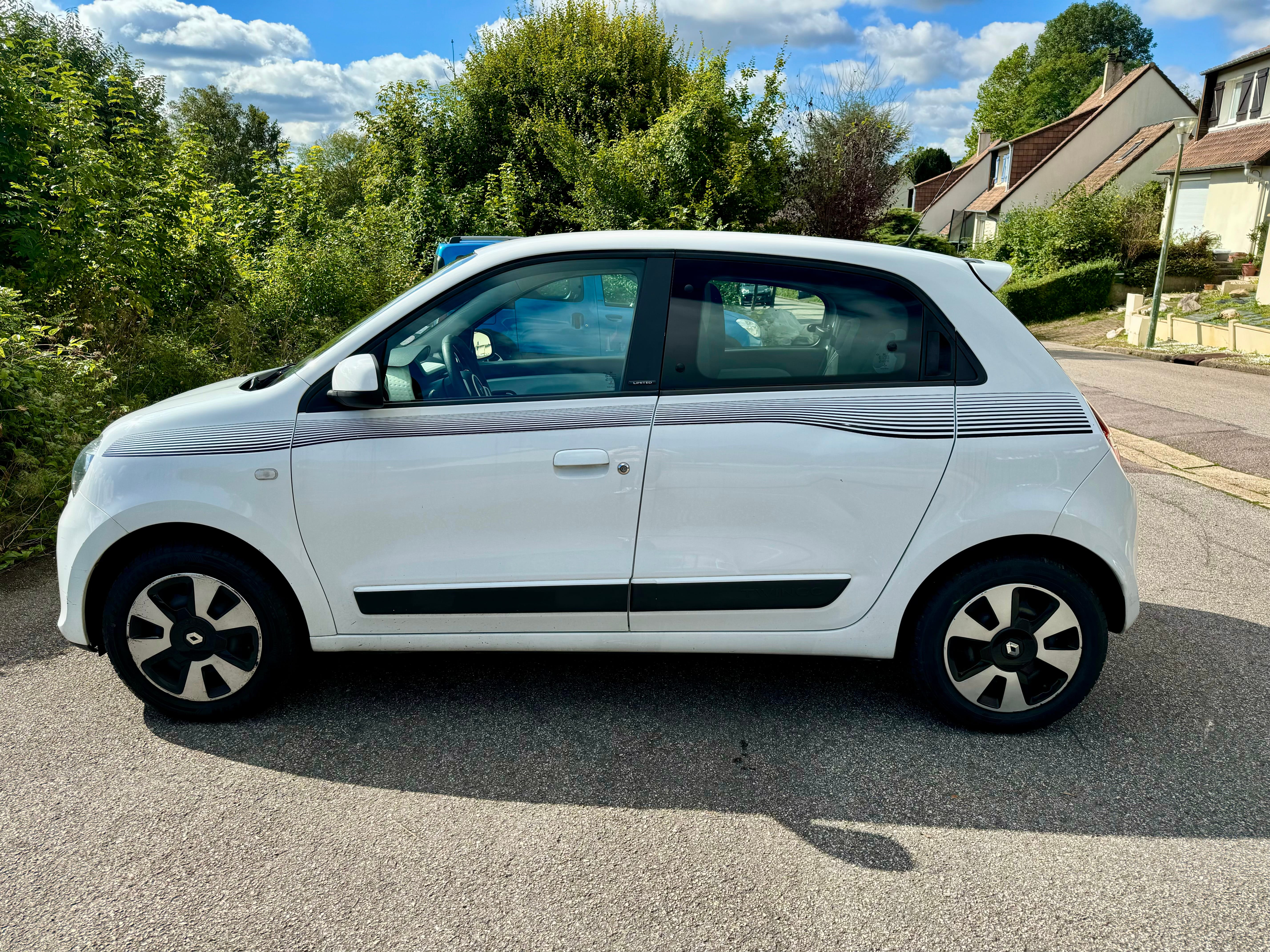 Renault Twingo III LIMITED avec Audio Bluetooth