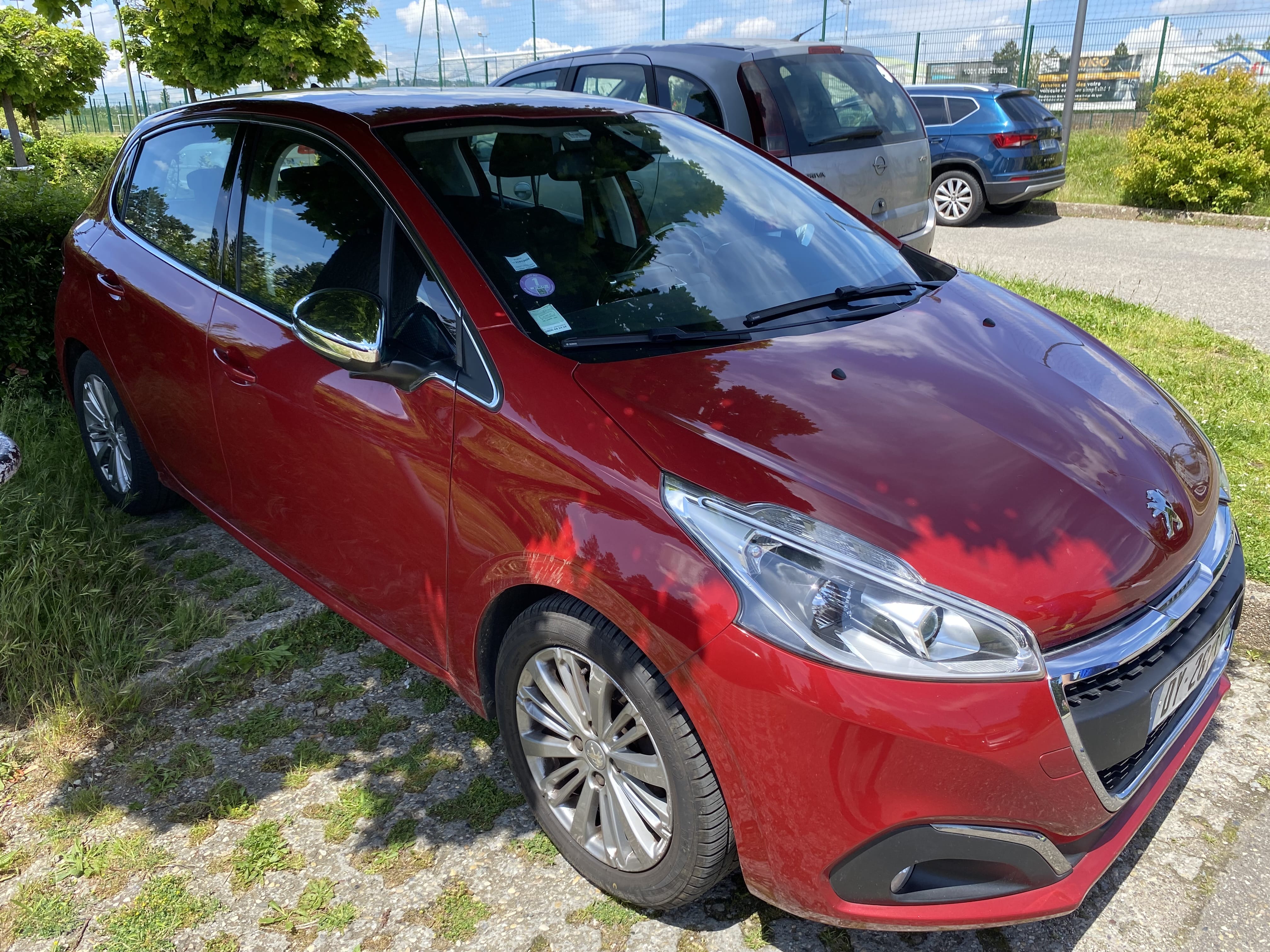 Peugeot 208 avec Climatisation
