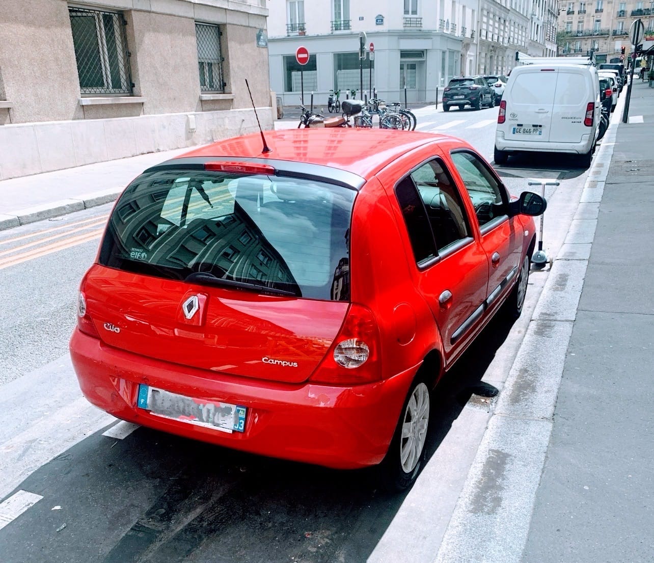 Renault Clio Campus 1.2 avec Audio Bluetooth