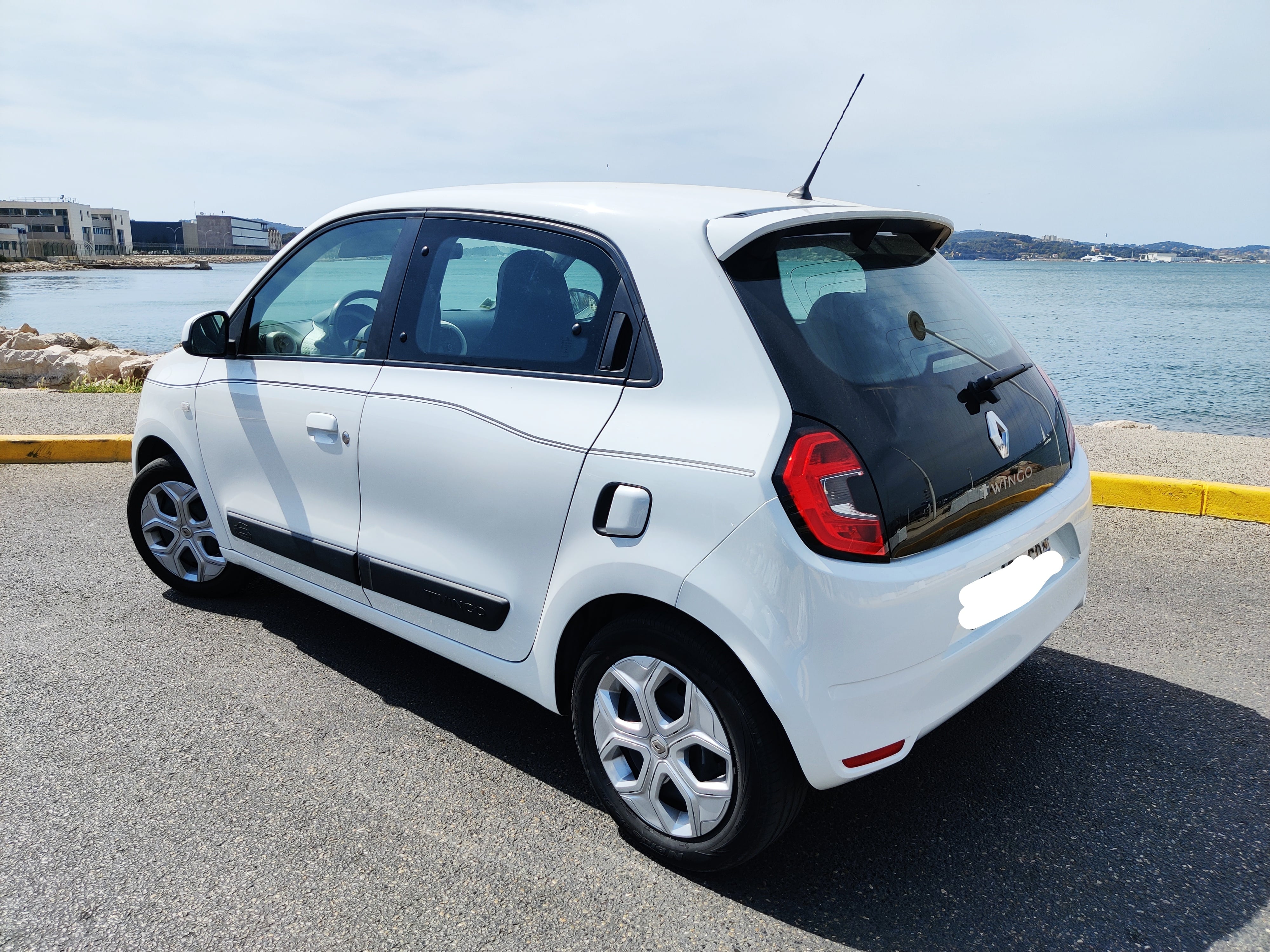 Renault Twingo III avec Régulateur de vitesse