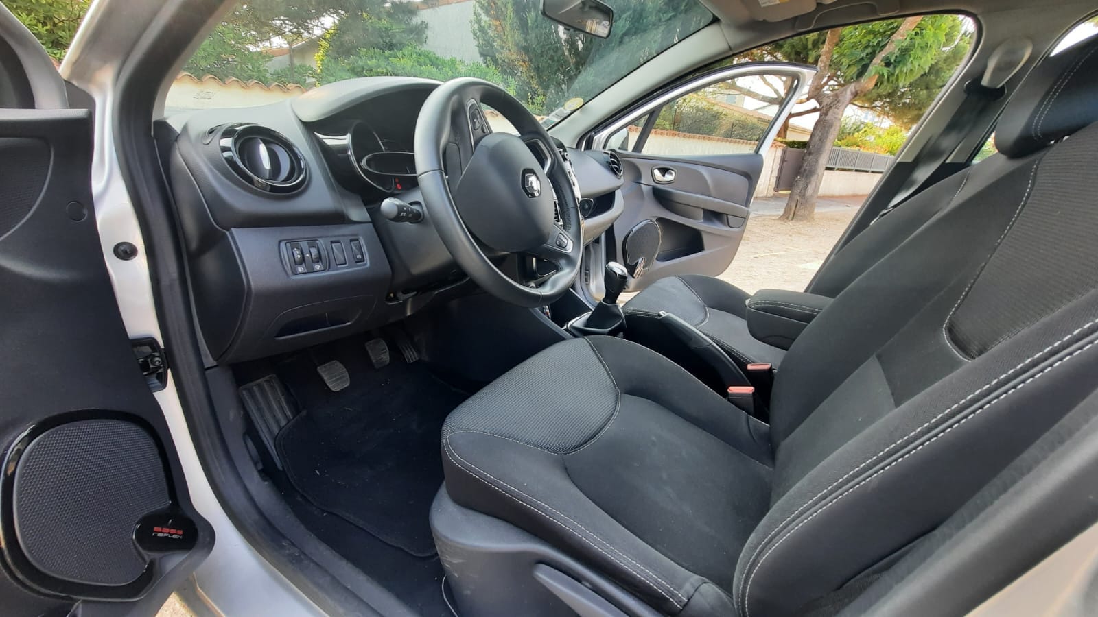 Renault Clio avec Apple CarPlay