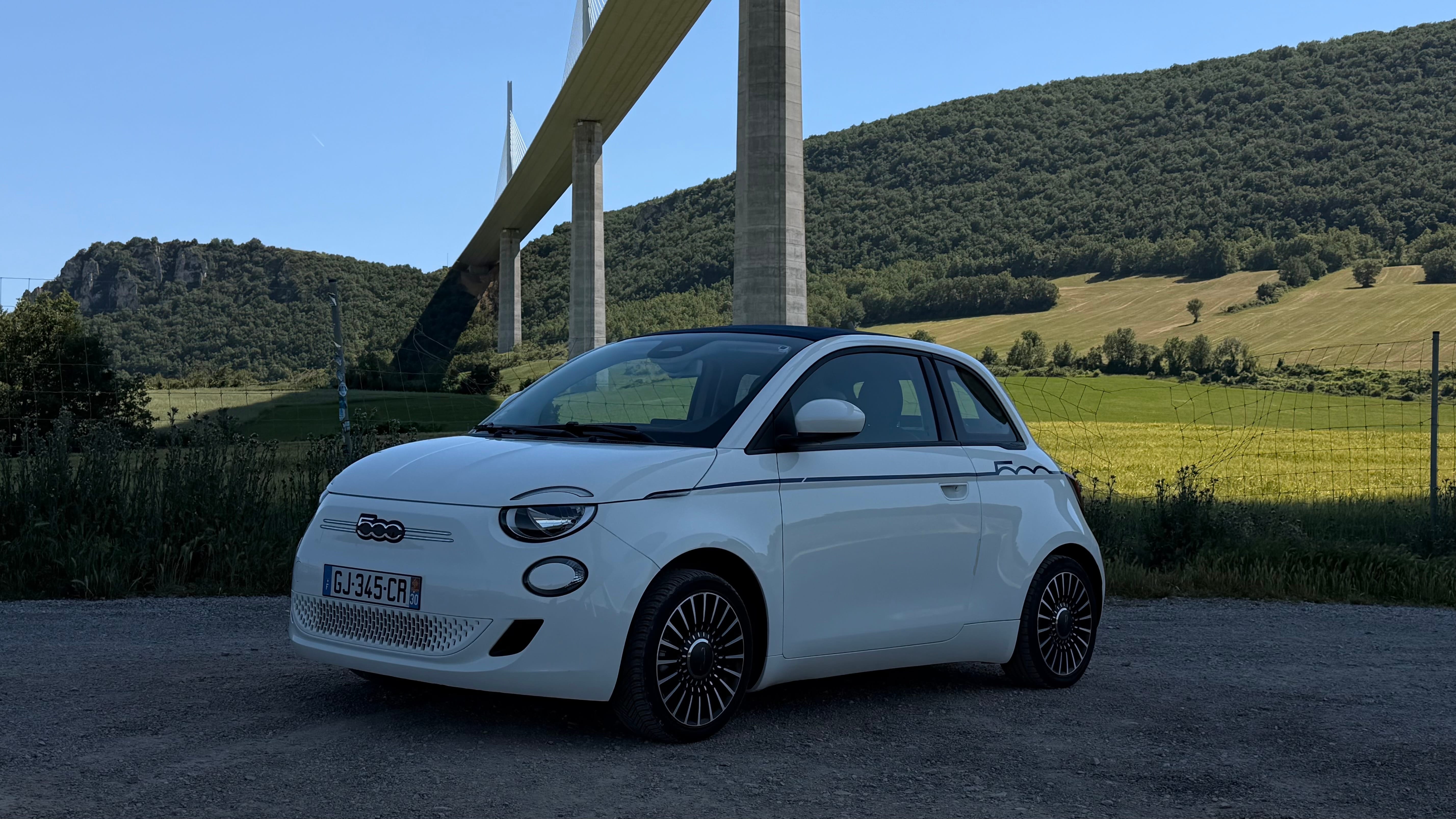 Fiat 500e, 2021, Électrique, automatique