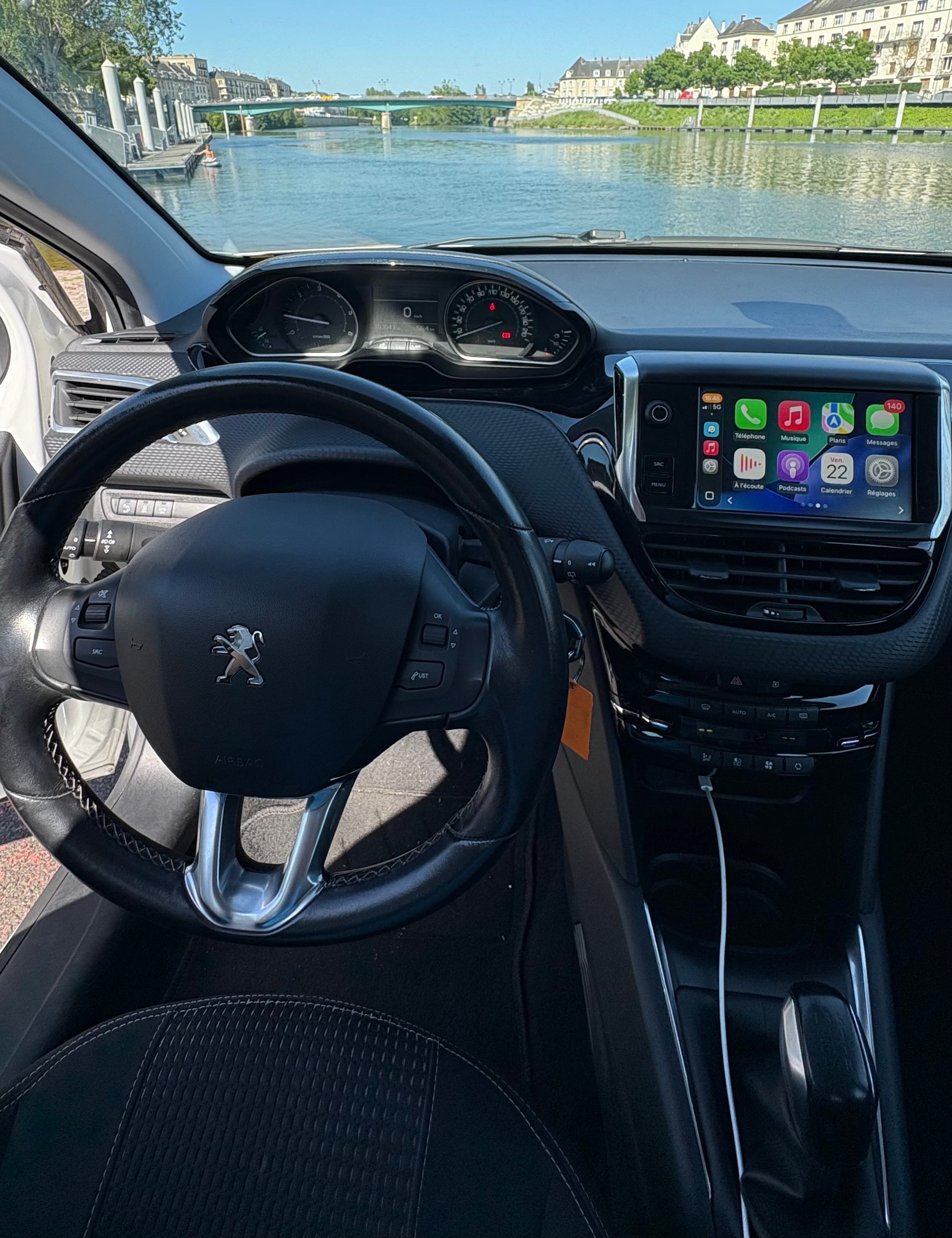 Peugeot 208 avec Régulateur de vitesse