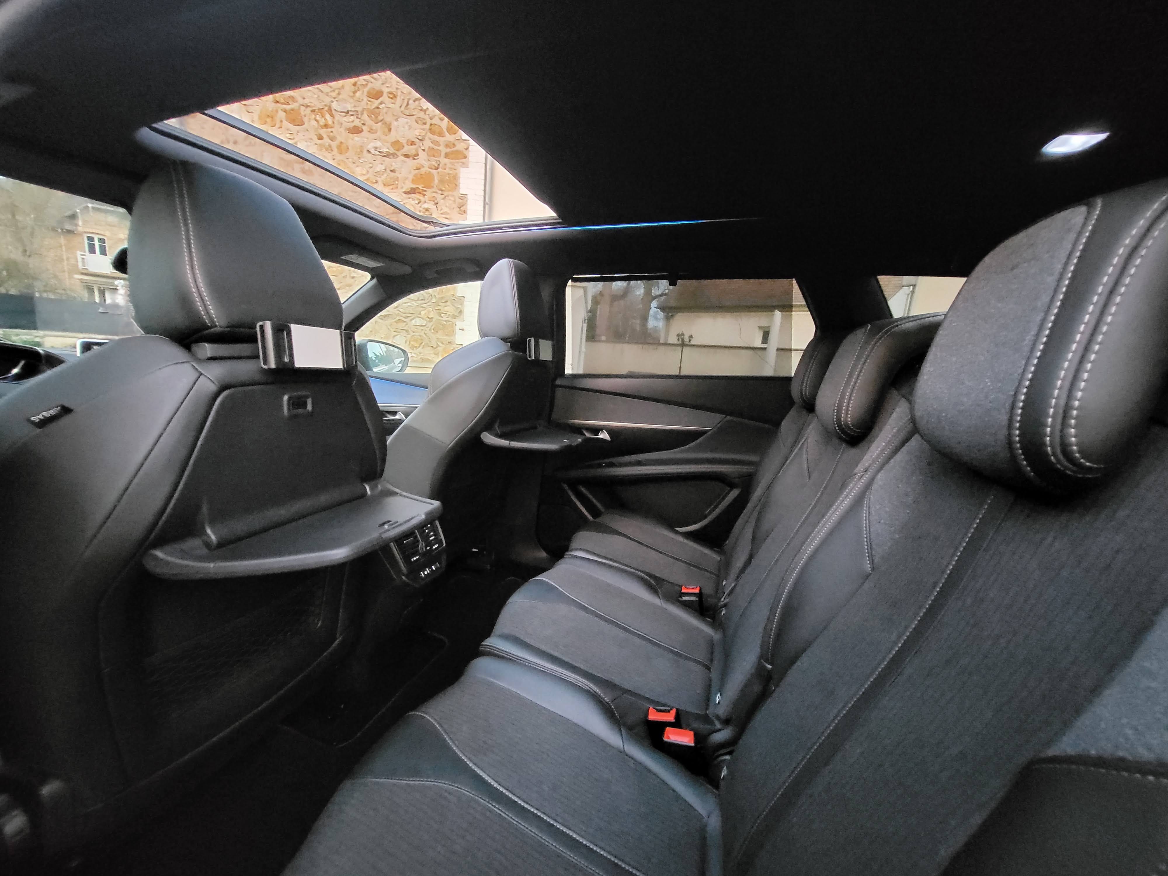 Peugeot 5008 *LIVRAISON* GT Line "7 PLACES" + Toit ouvrant + Android Apple Carplay avec Audio Bluetooth