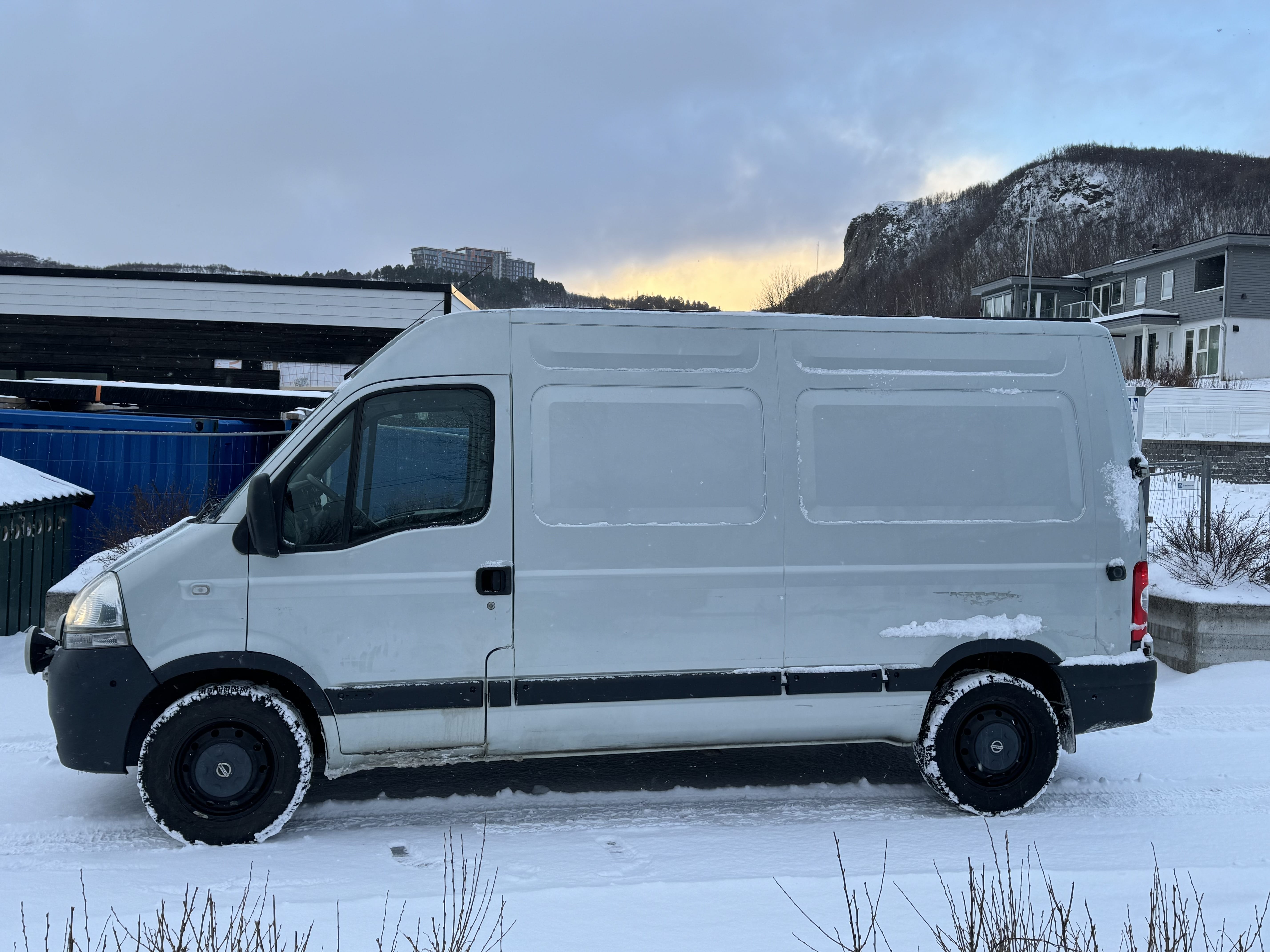 Nissan Interstar 2.5 dci med Aircondition
