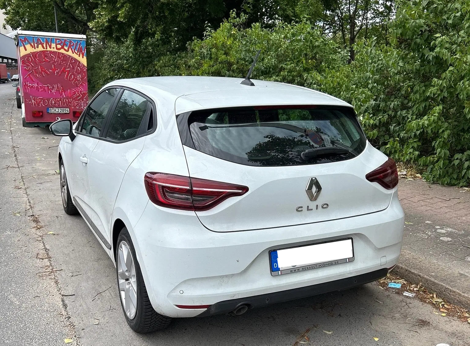 Renault Clio Business Edition (mit Navi) - Mitte/Westhafen mit Klimaanlage