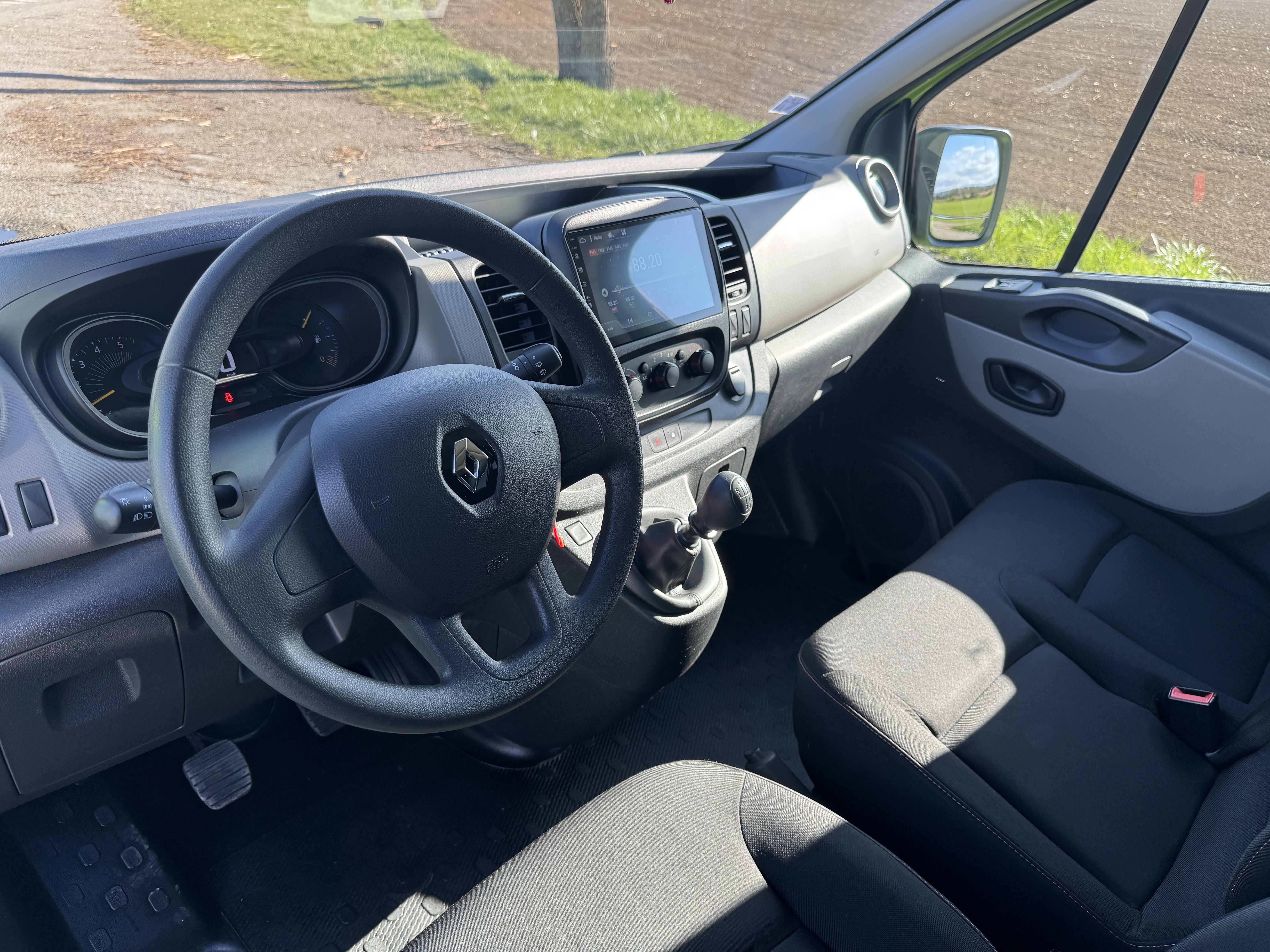 Renault Trafic Passenger avec Entrée audio / iPod