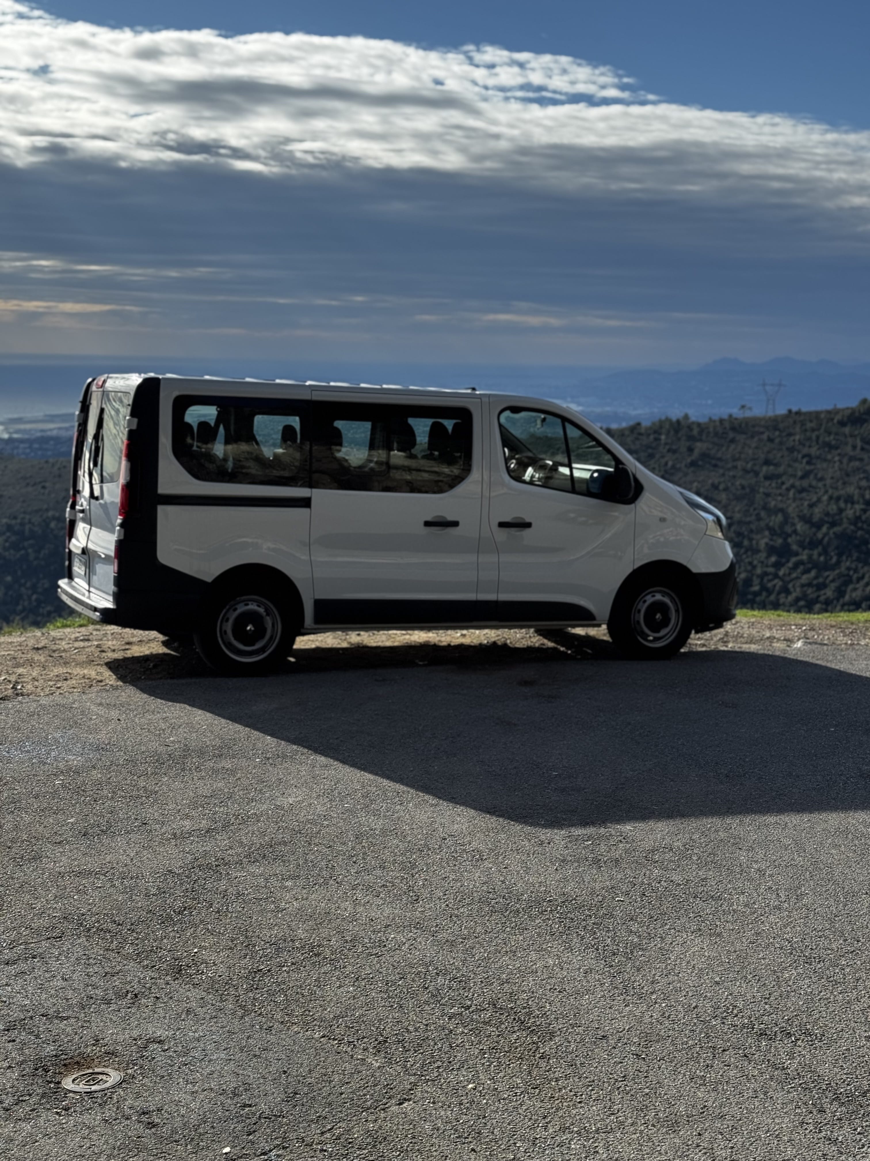 Renault Trafic Passenger, 2016, Diesel, 9 Sitze und mehr