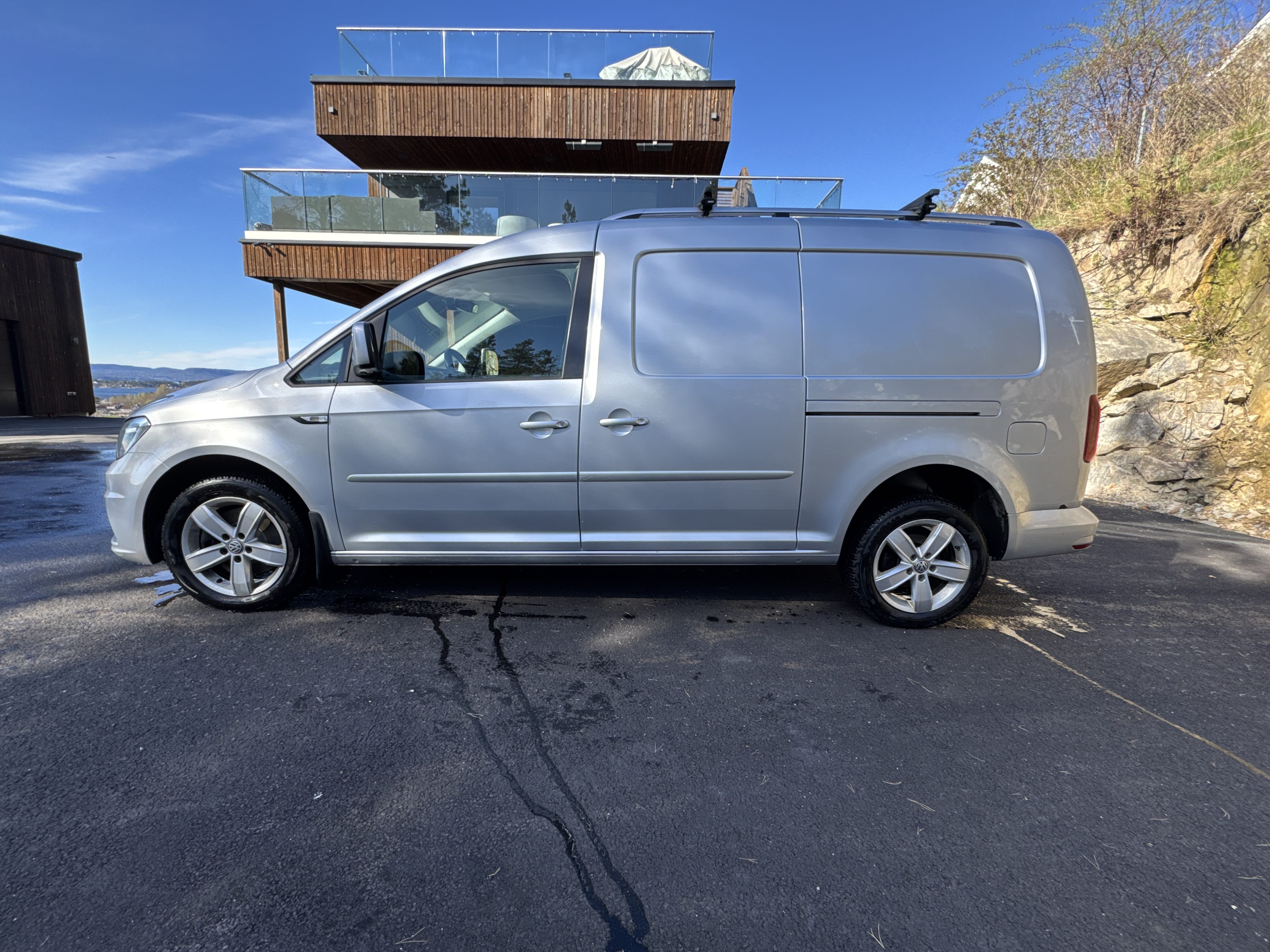 Volkswagen Caddy Maxi Varebil med Aircondition