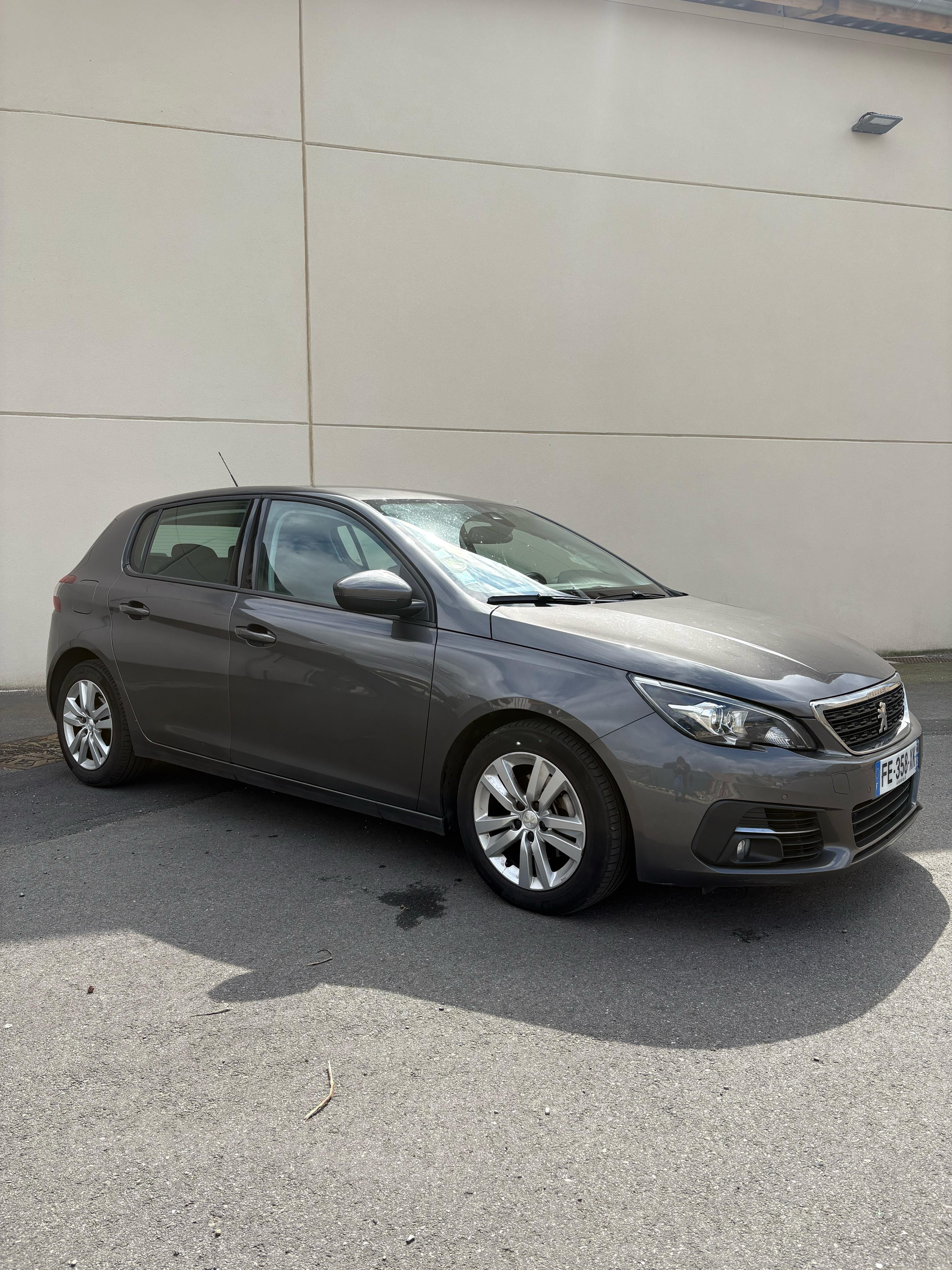 Peugeot 308 avec Climatisation