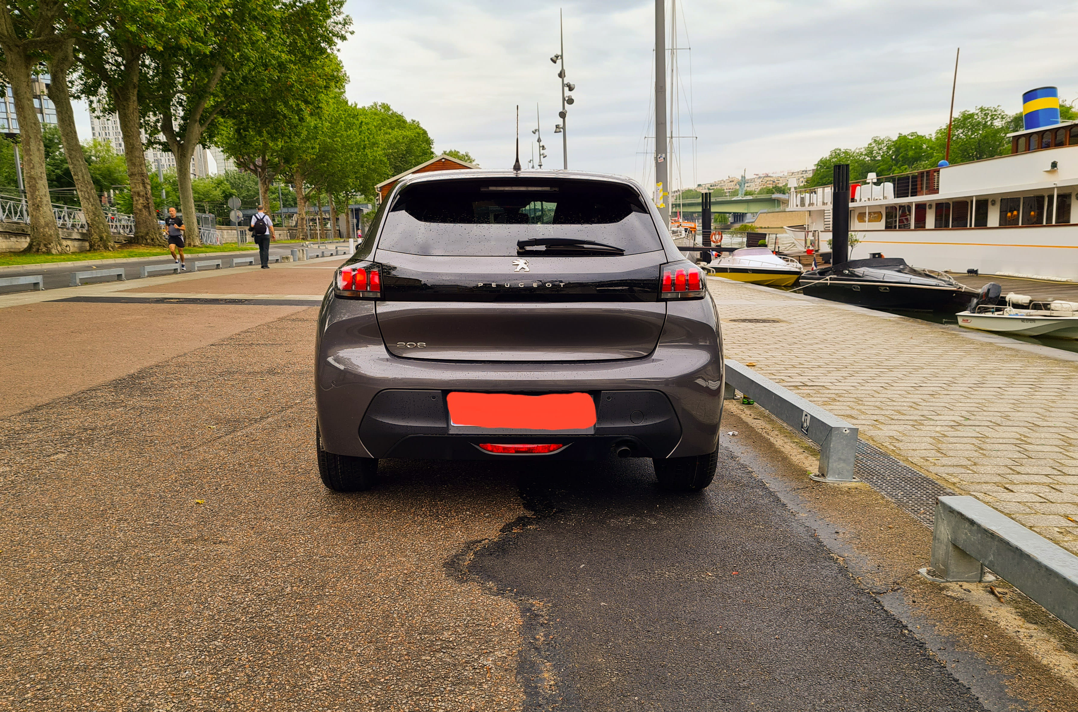 Peugeot 208 Style(FZ517) (Clim, Connectivité smartphone, Camera recul, ...) # avec Régulateur de vitesse