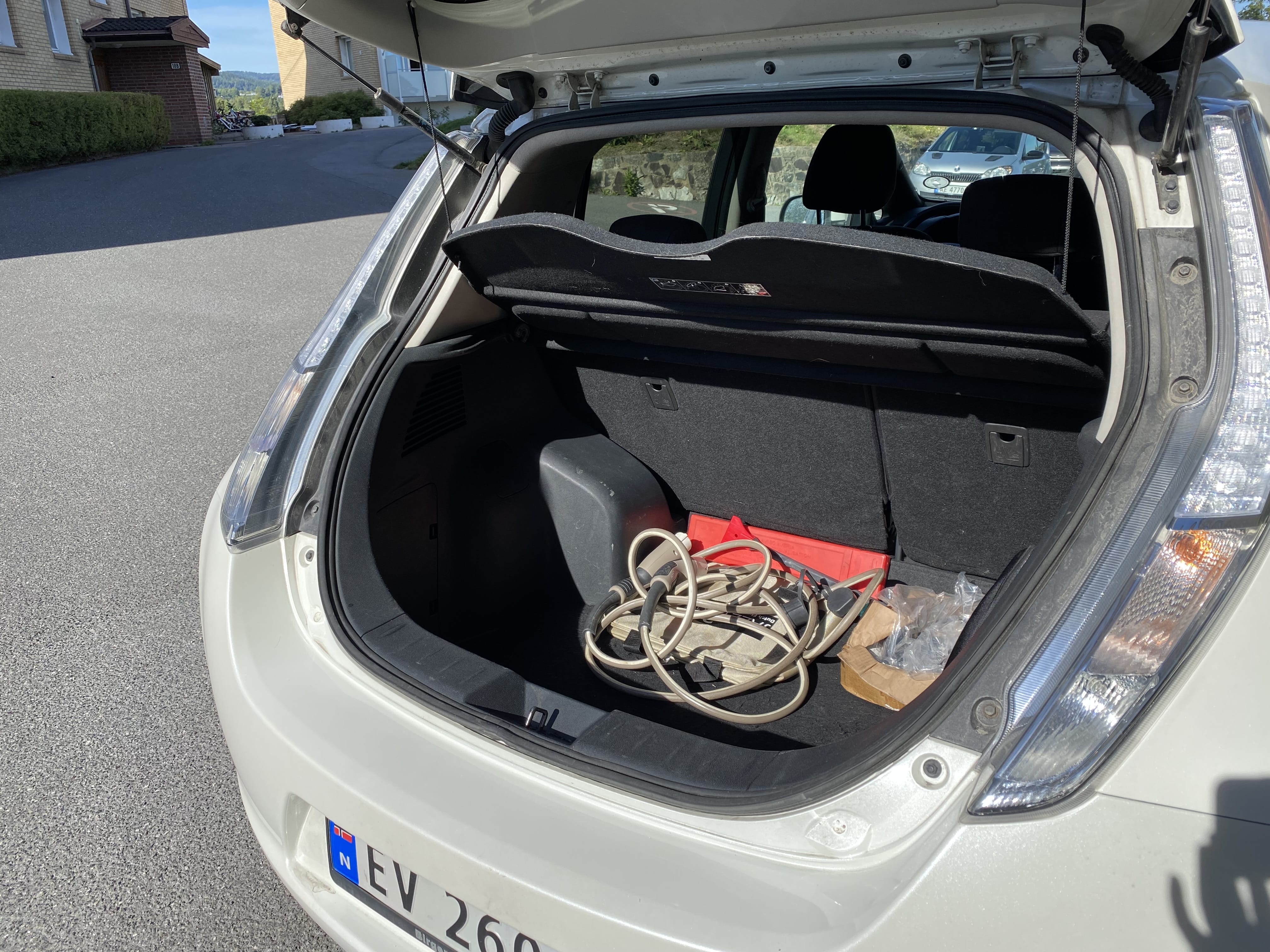 Nissan Leaf med Dashcam