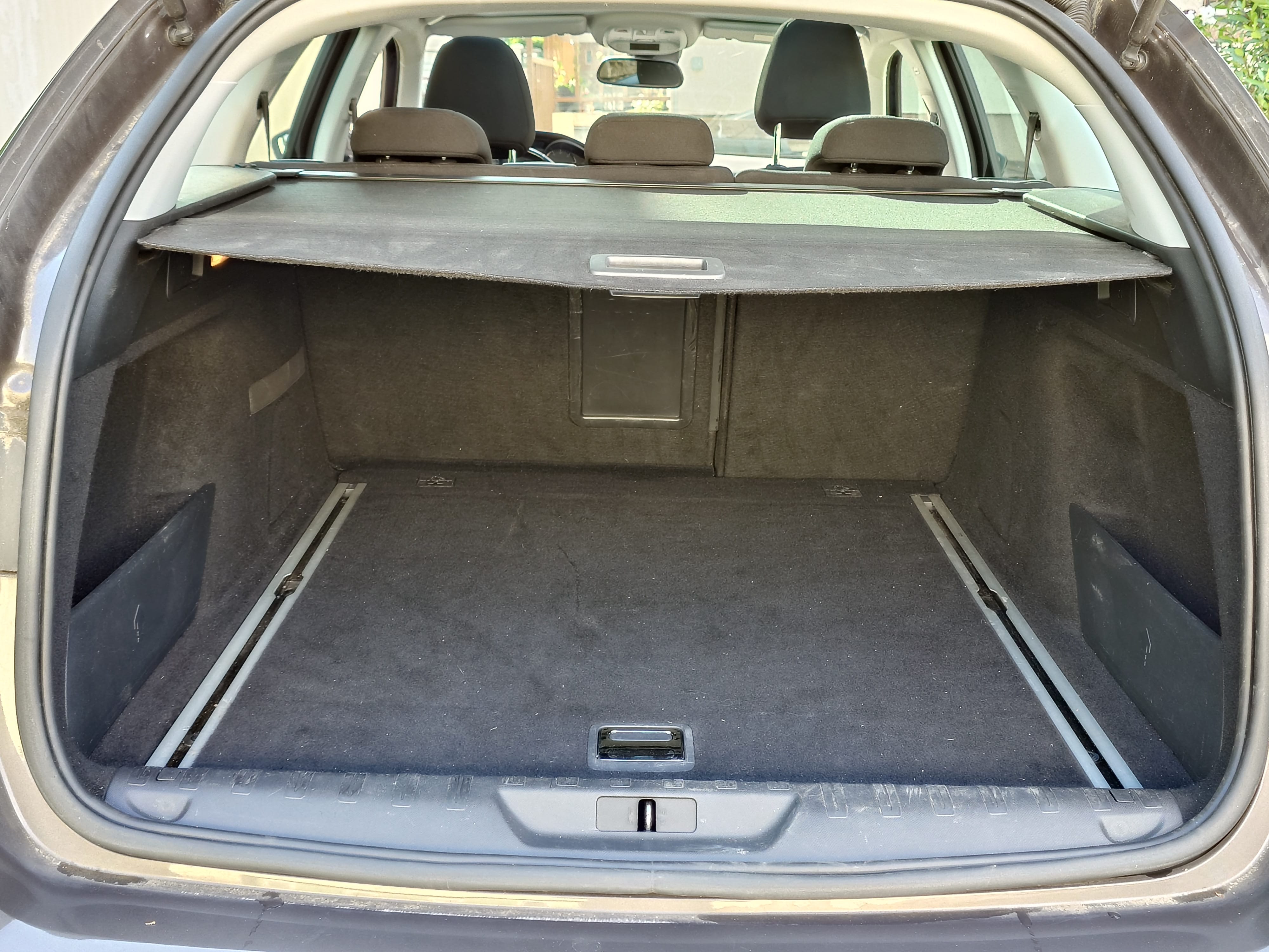 Peugeot 308 SW avec Attelage