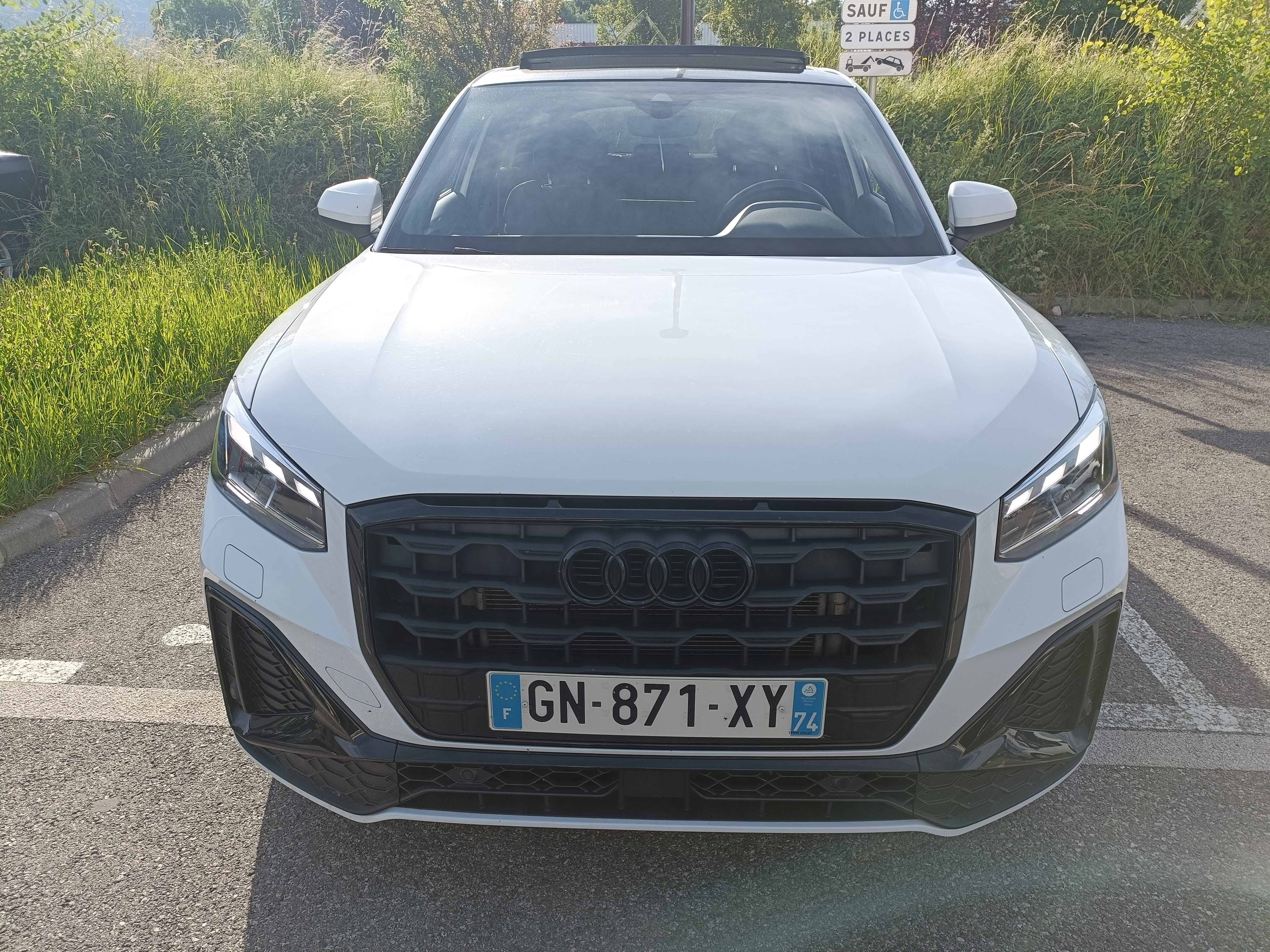 Audi Q2 avec Entrée audio / iPod