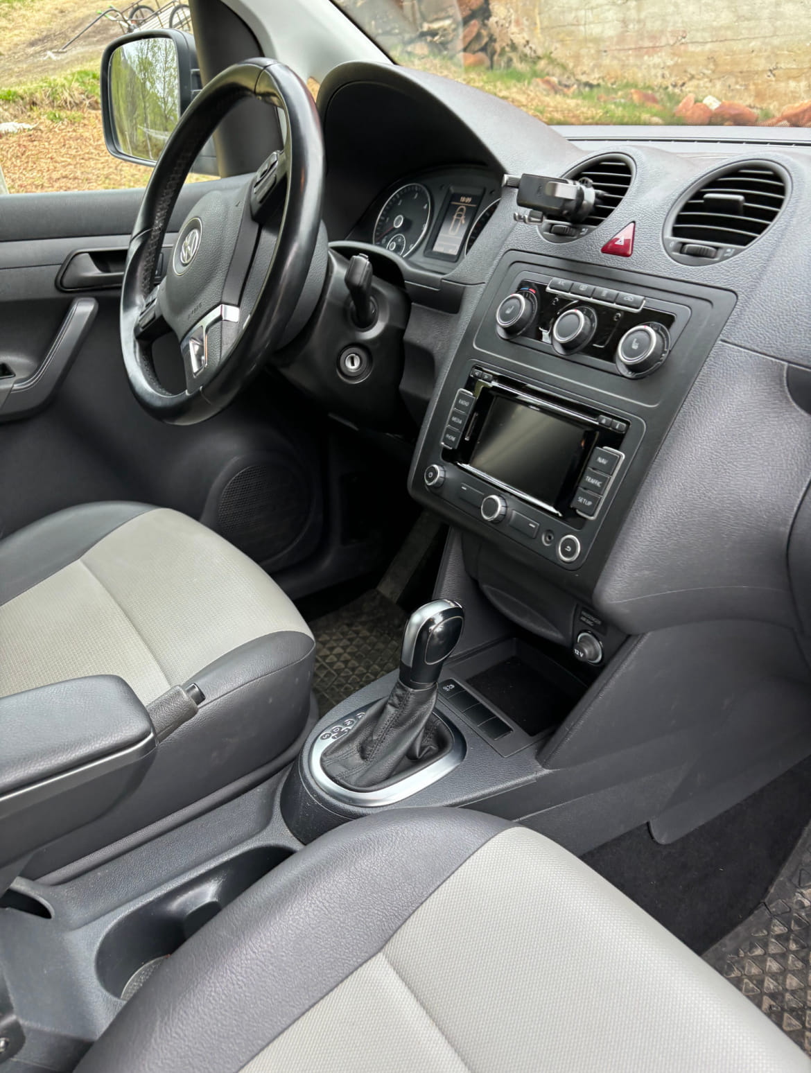 Volkswagen Caddy Varebil with Cruise control