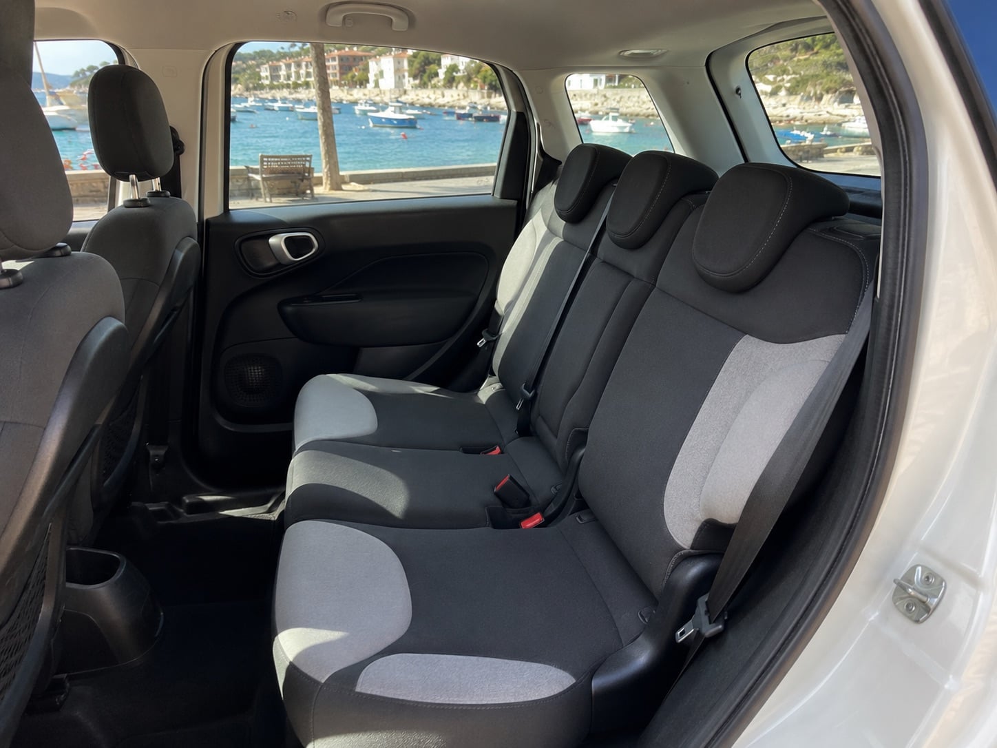 Fiat 500L avec Siège bébé