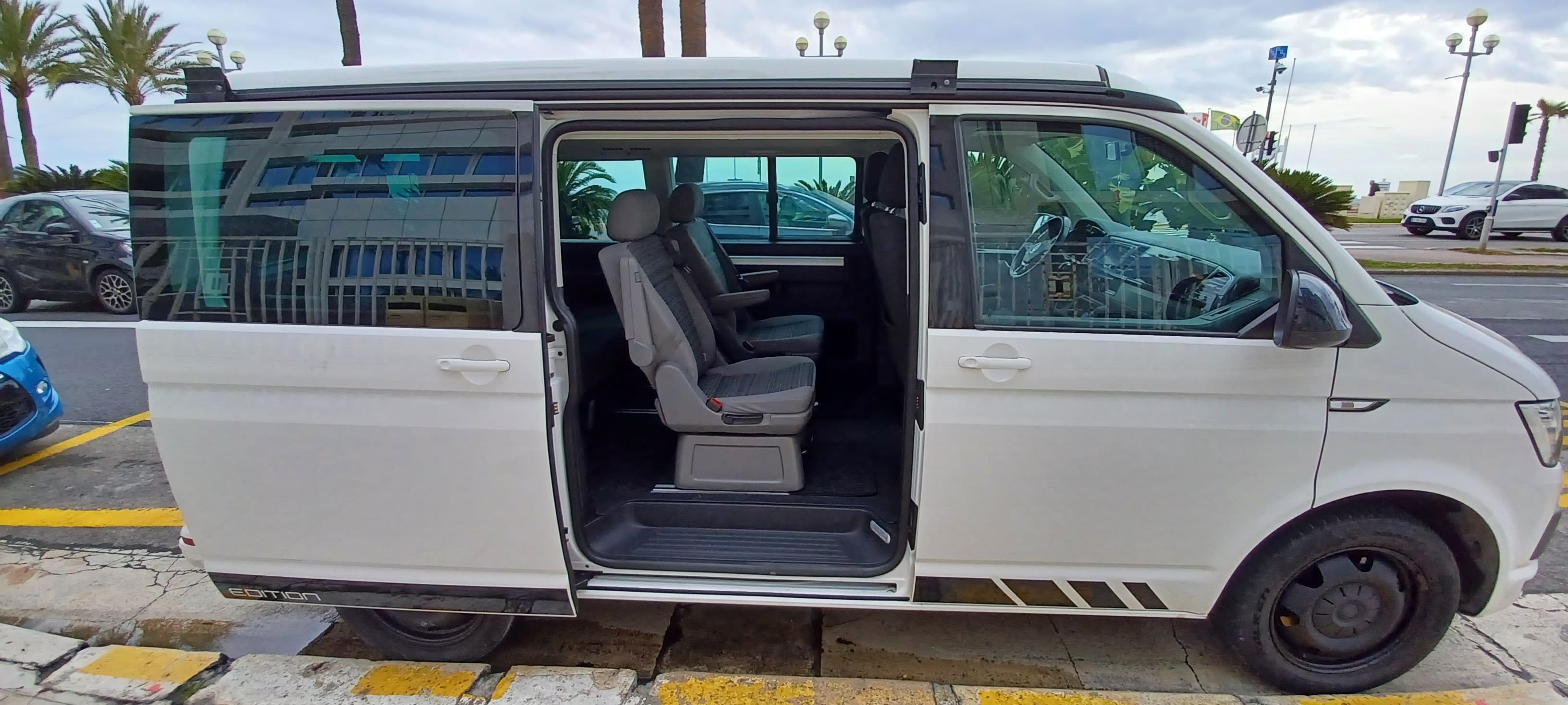 Volkswagen California Beach 7 places 2.0 TDI 150ch 4 Motion avec Climatisation