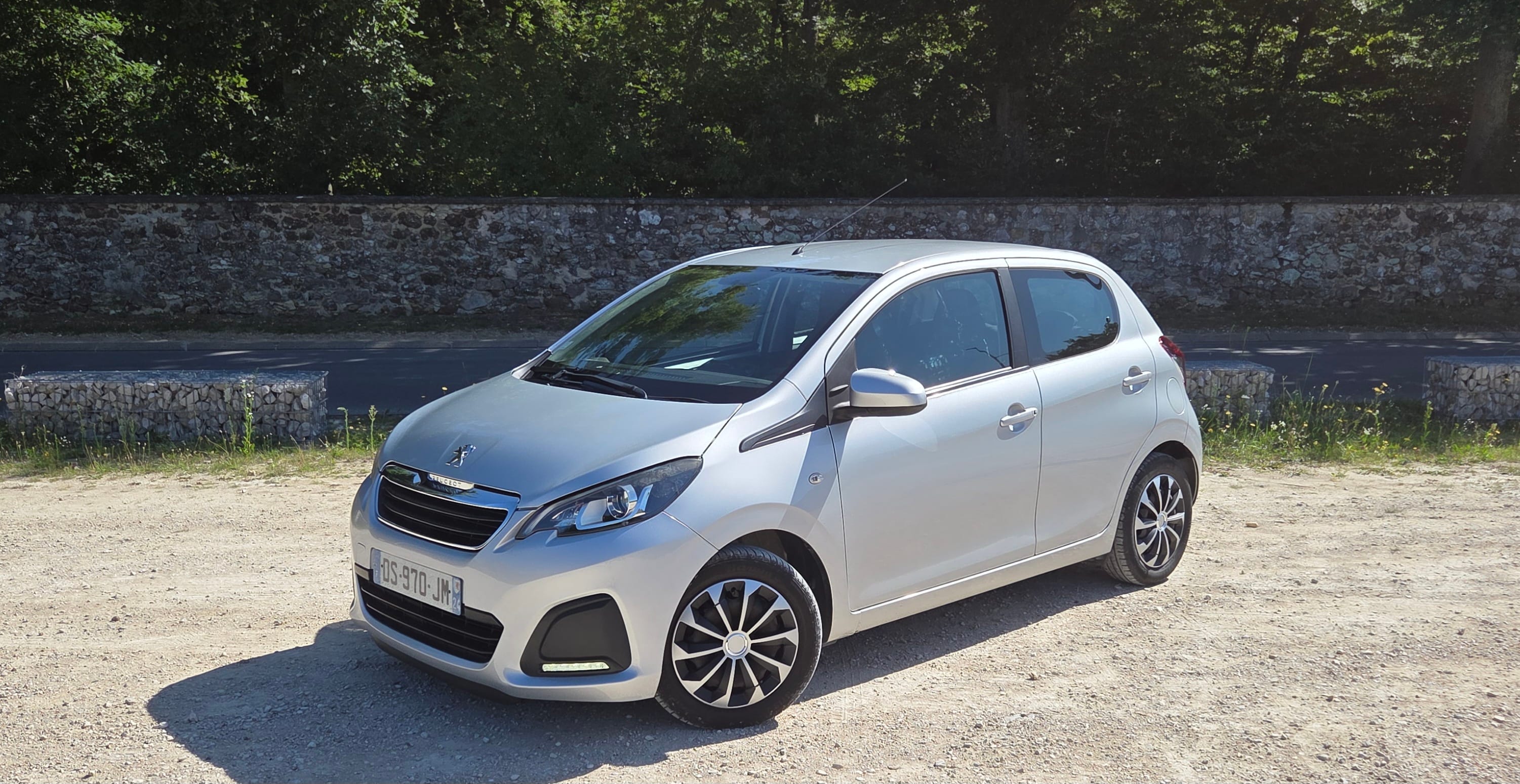 Peugeot 108 MELUN, 2015, Essence 98
