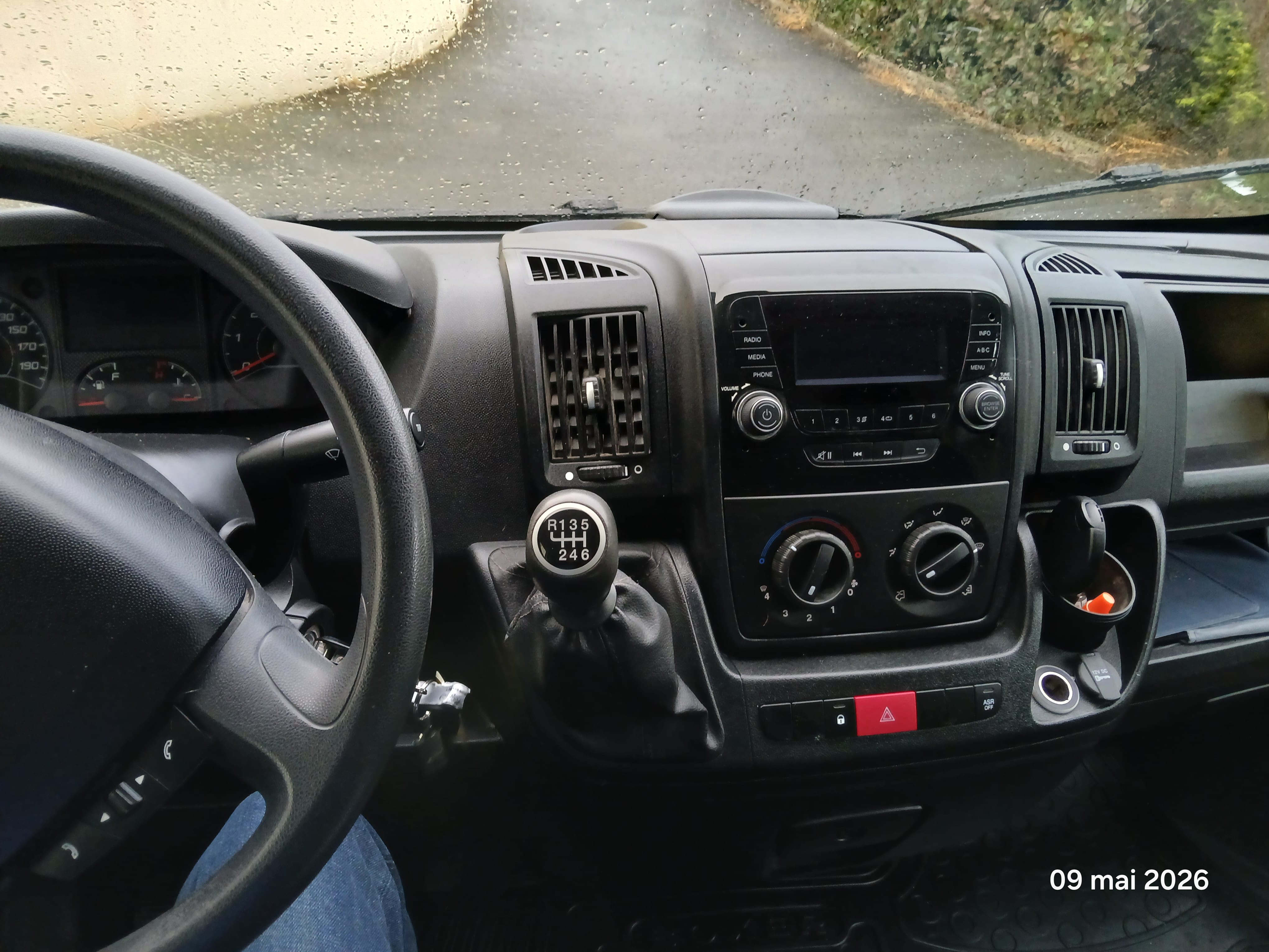 Peugeot Boxer avec Attelage