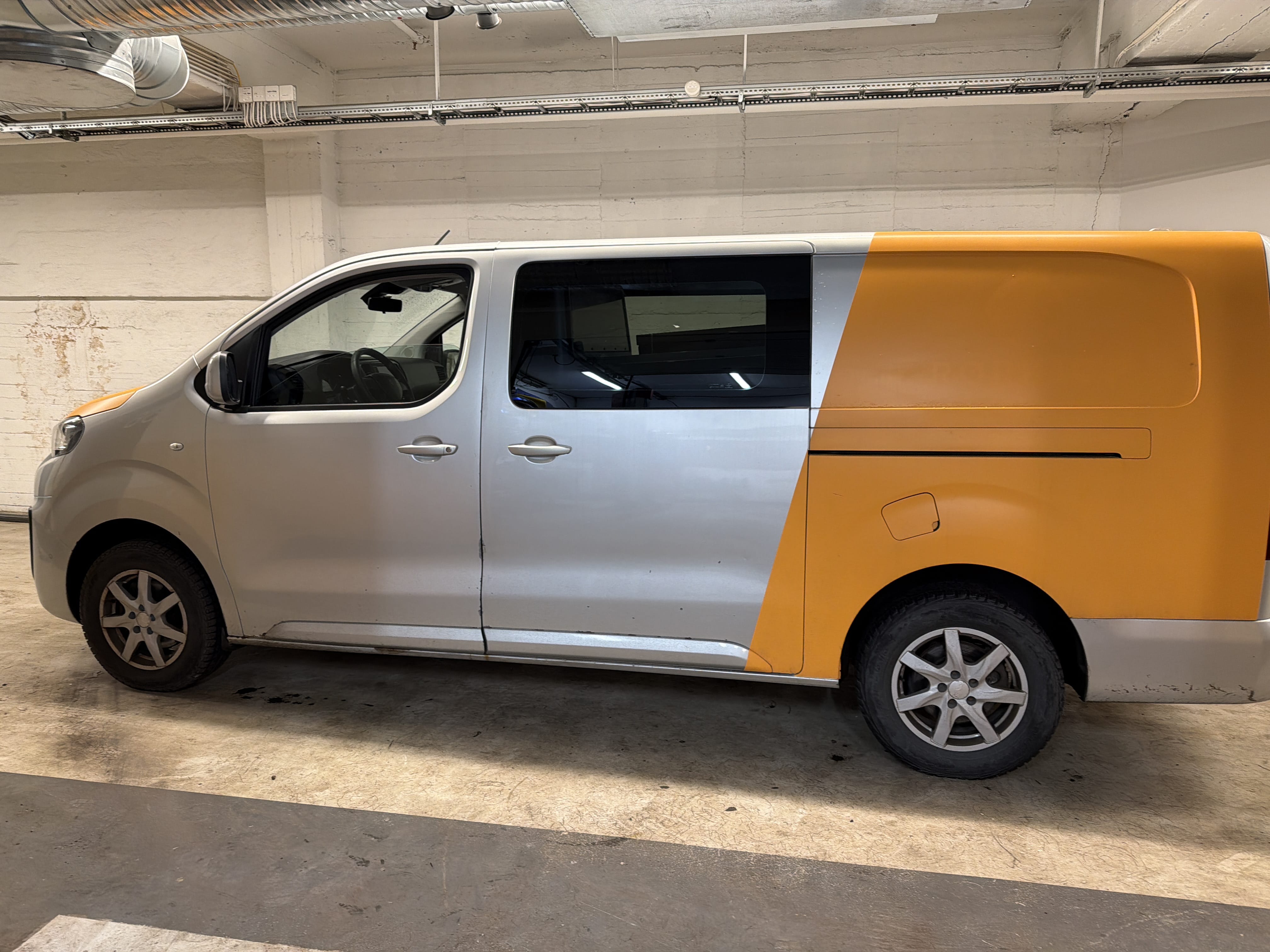 Peugeot Expert mit Klimaanlage