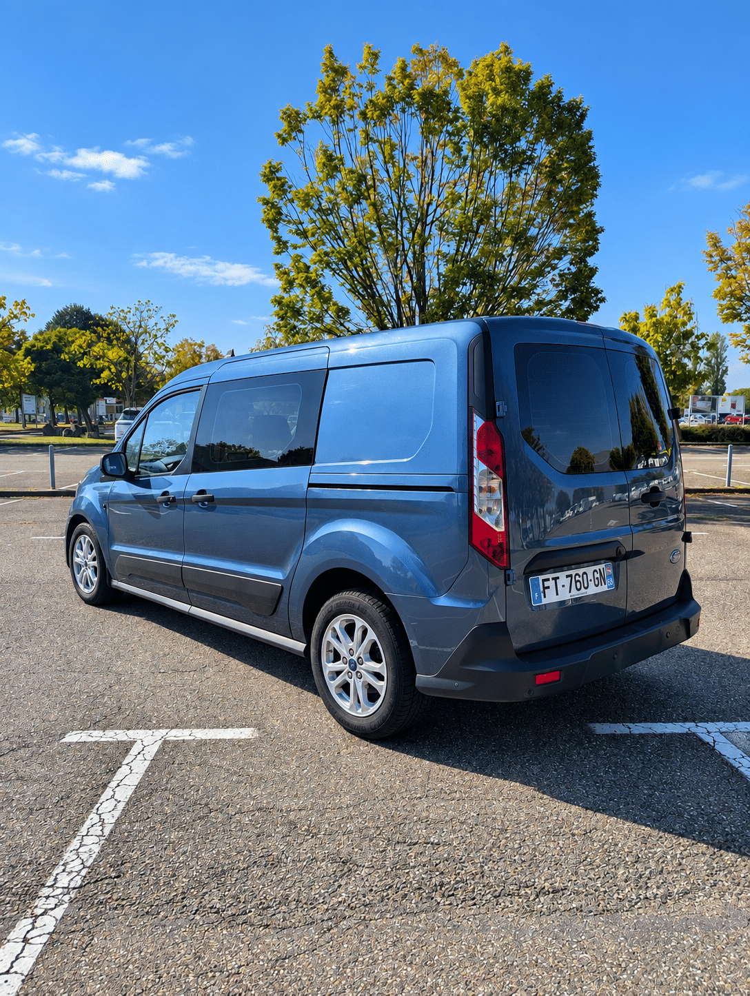 Ford Transit Connect avec Caméra de recul