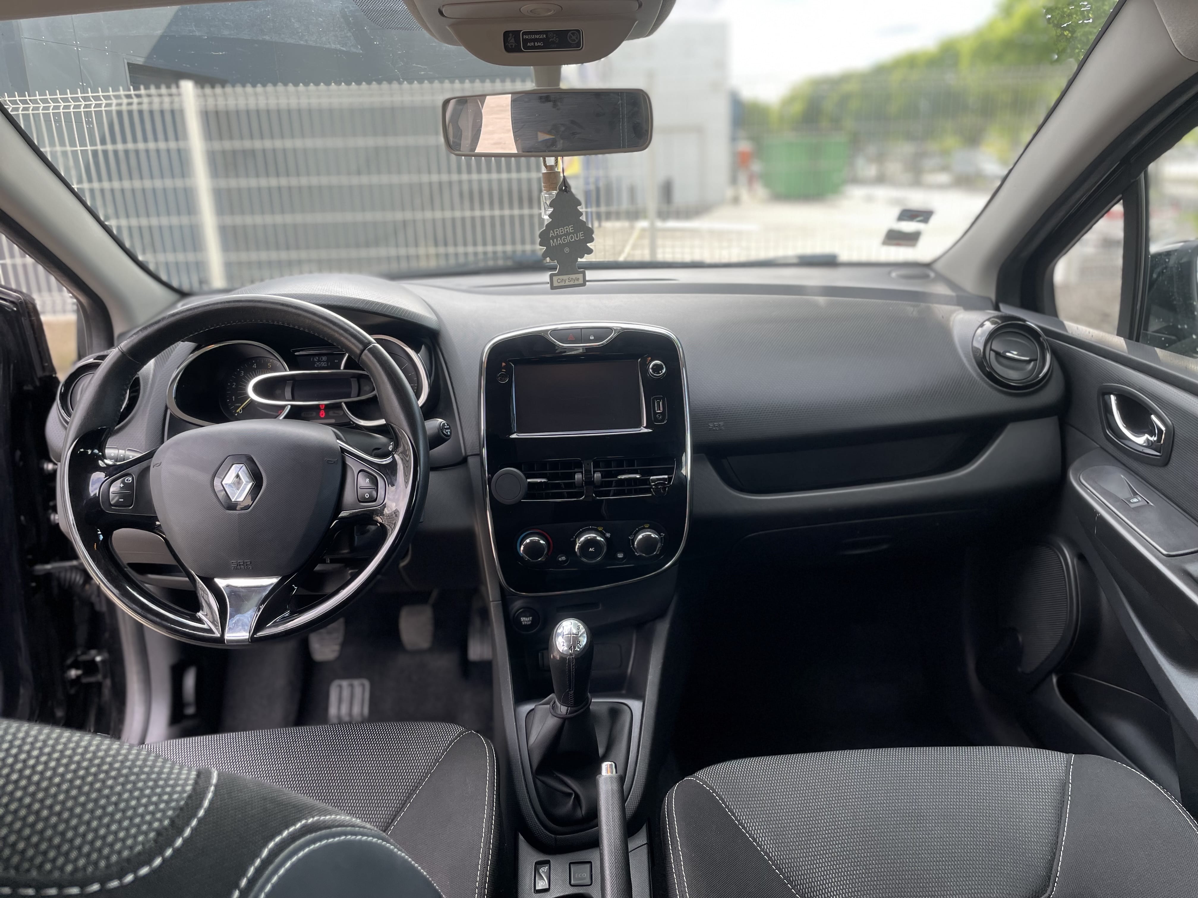 Renault Clio avec Régulateur de vitesse