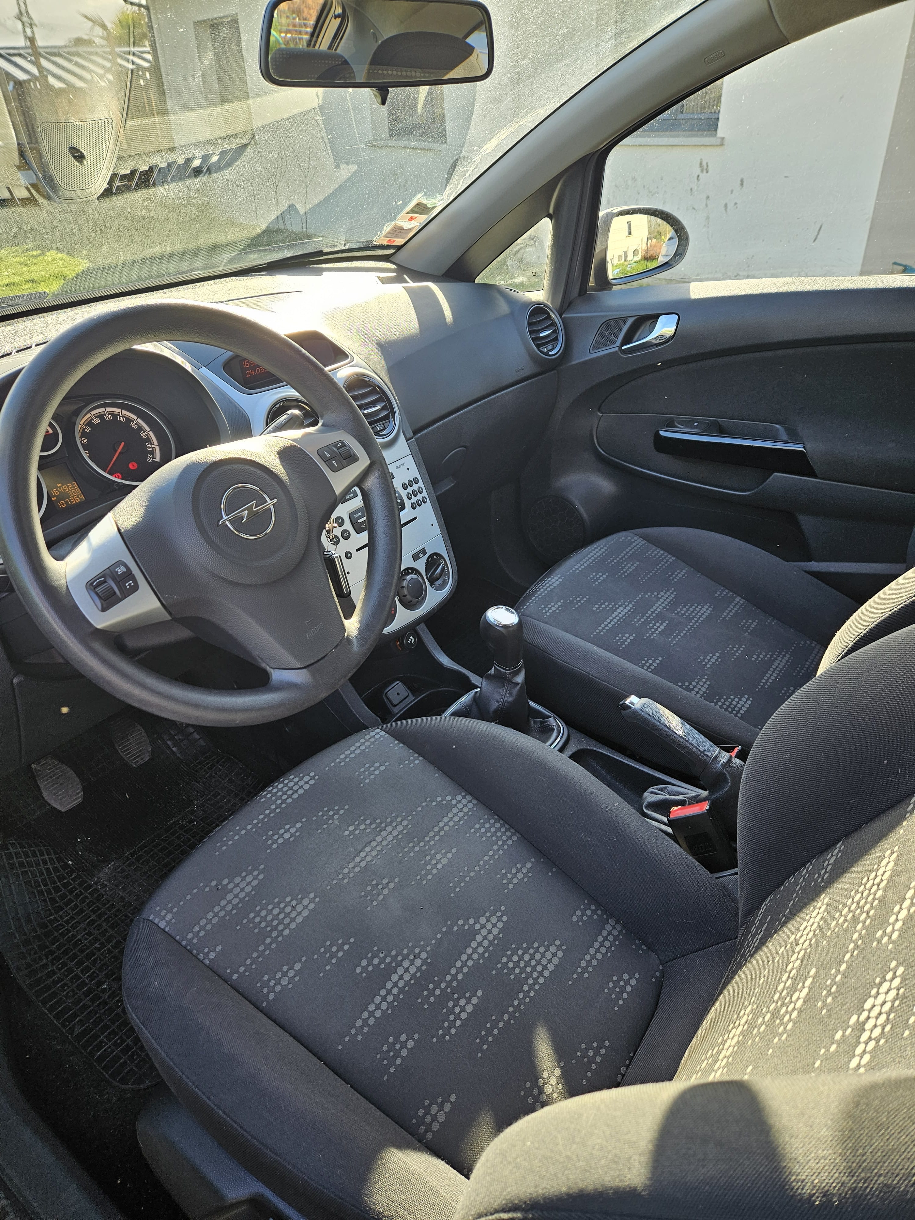 Opel Corsa avec Audio Bluetooth