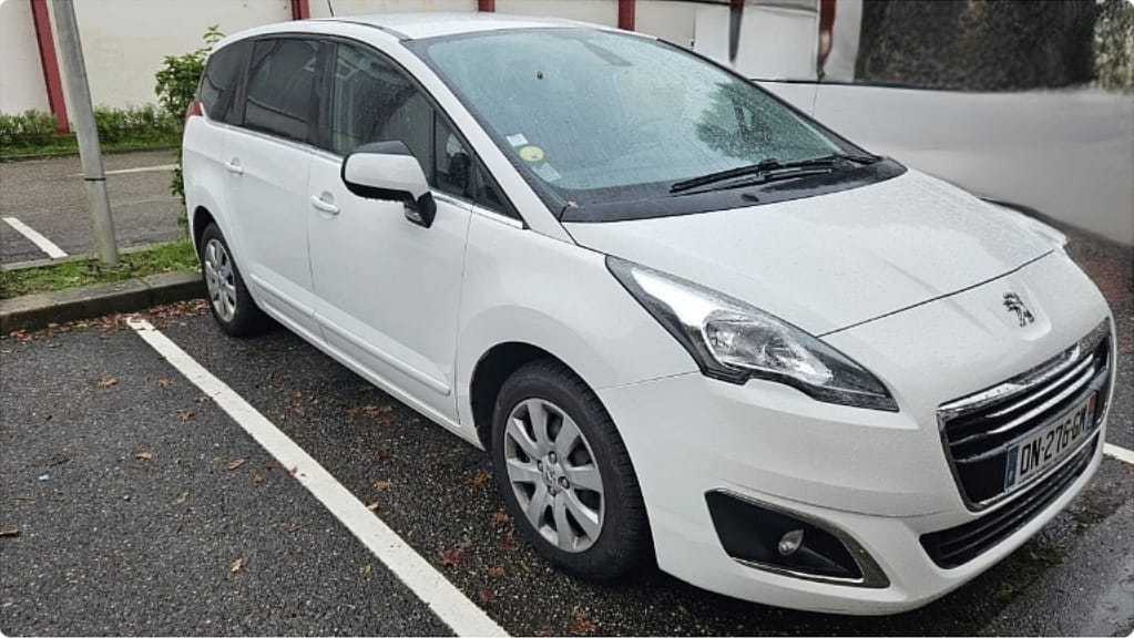 Peugeot 5008 1.6 HDI 7 places, 2016, Diesel, 7 places