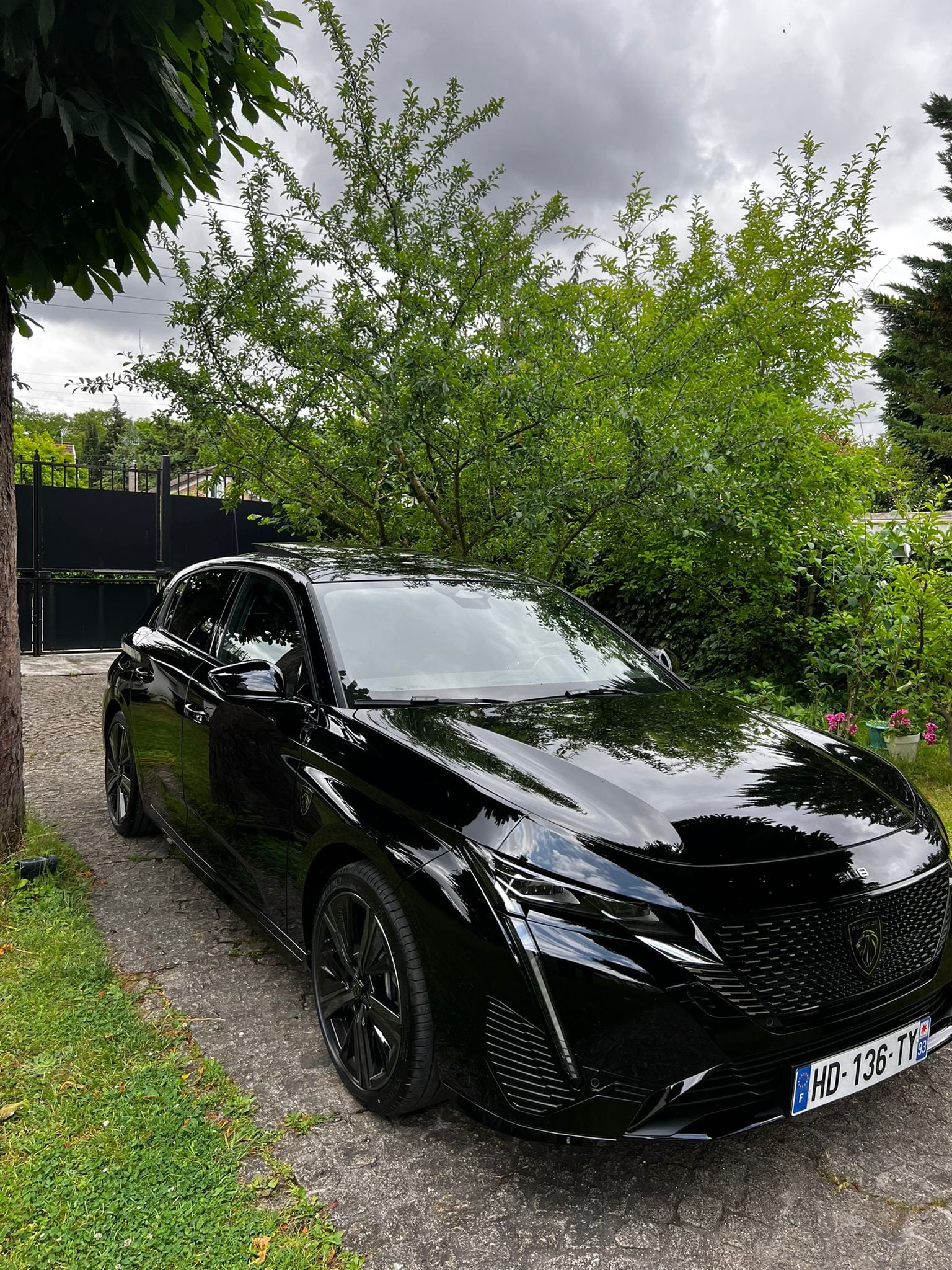 Peugeot 308 GT, 2025, Essence 98 / Électrique (hybride), automatique