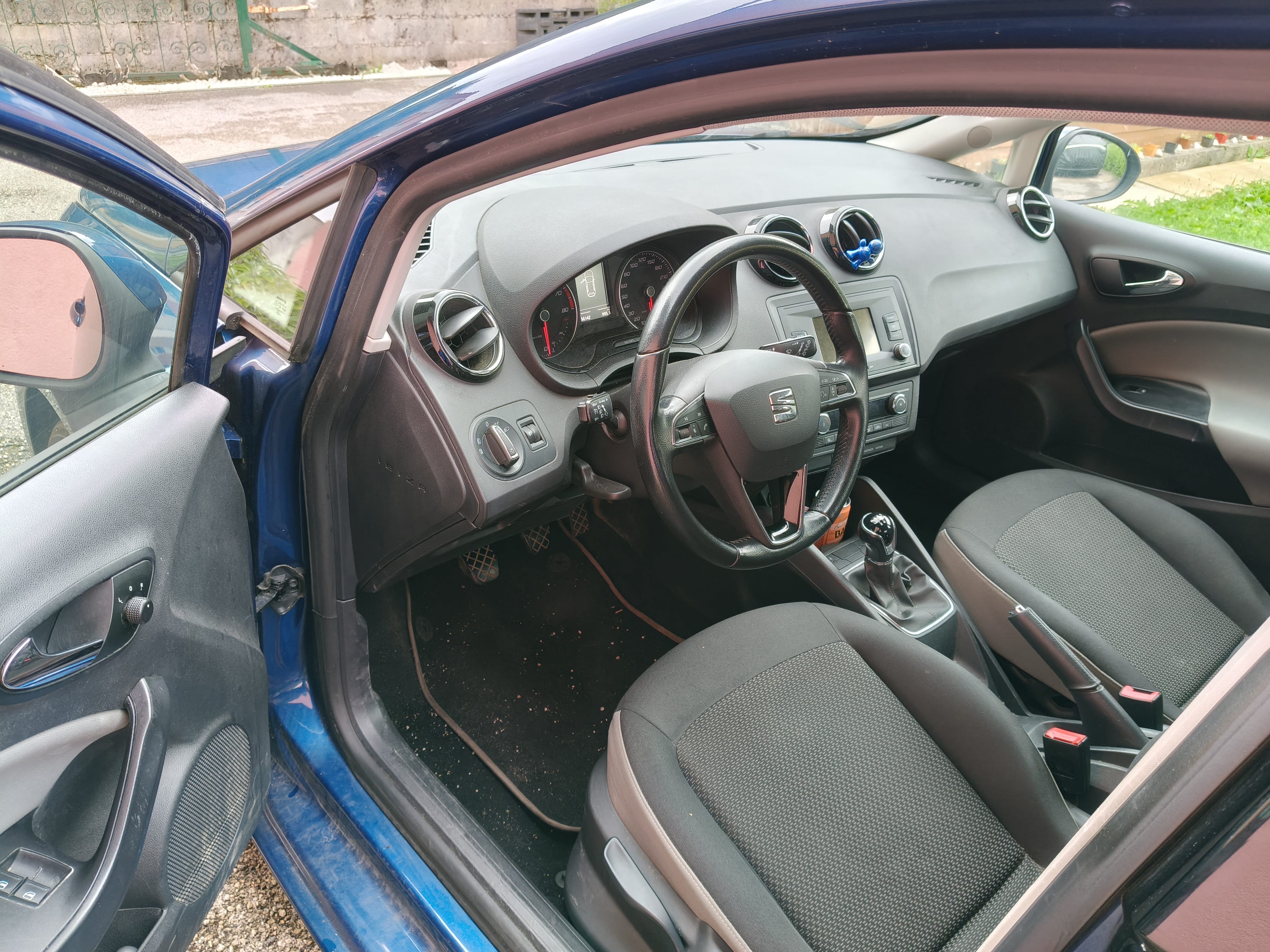 Seat Ibiza avec Entrée audio / iPod