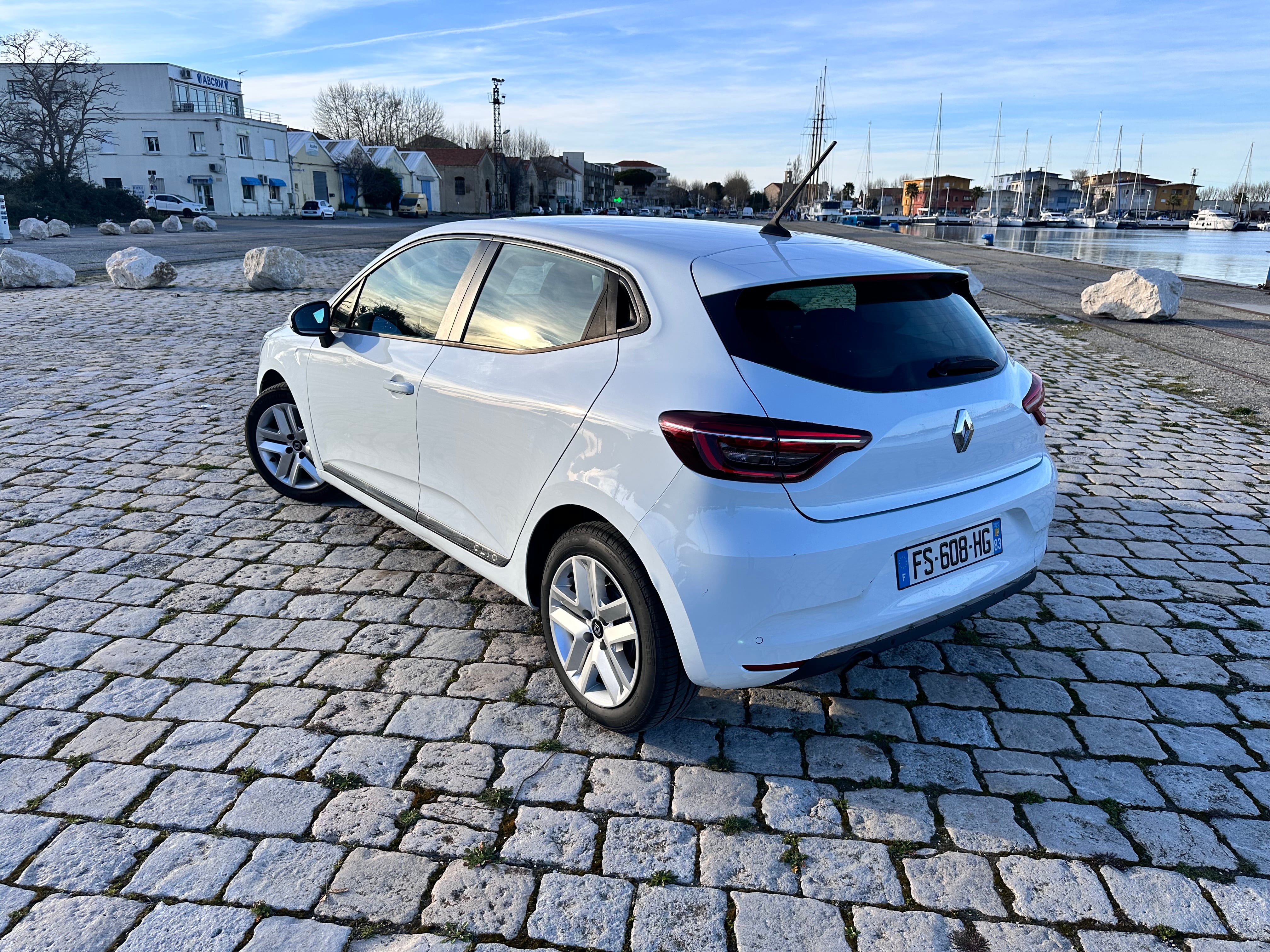Renault Clio 1.5 BLUE DCI avec Climatisation