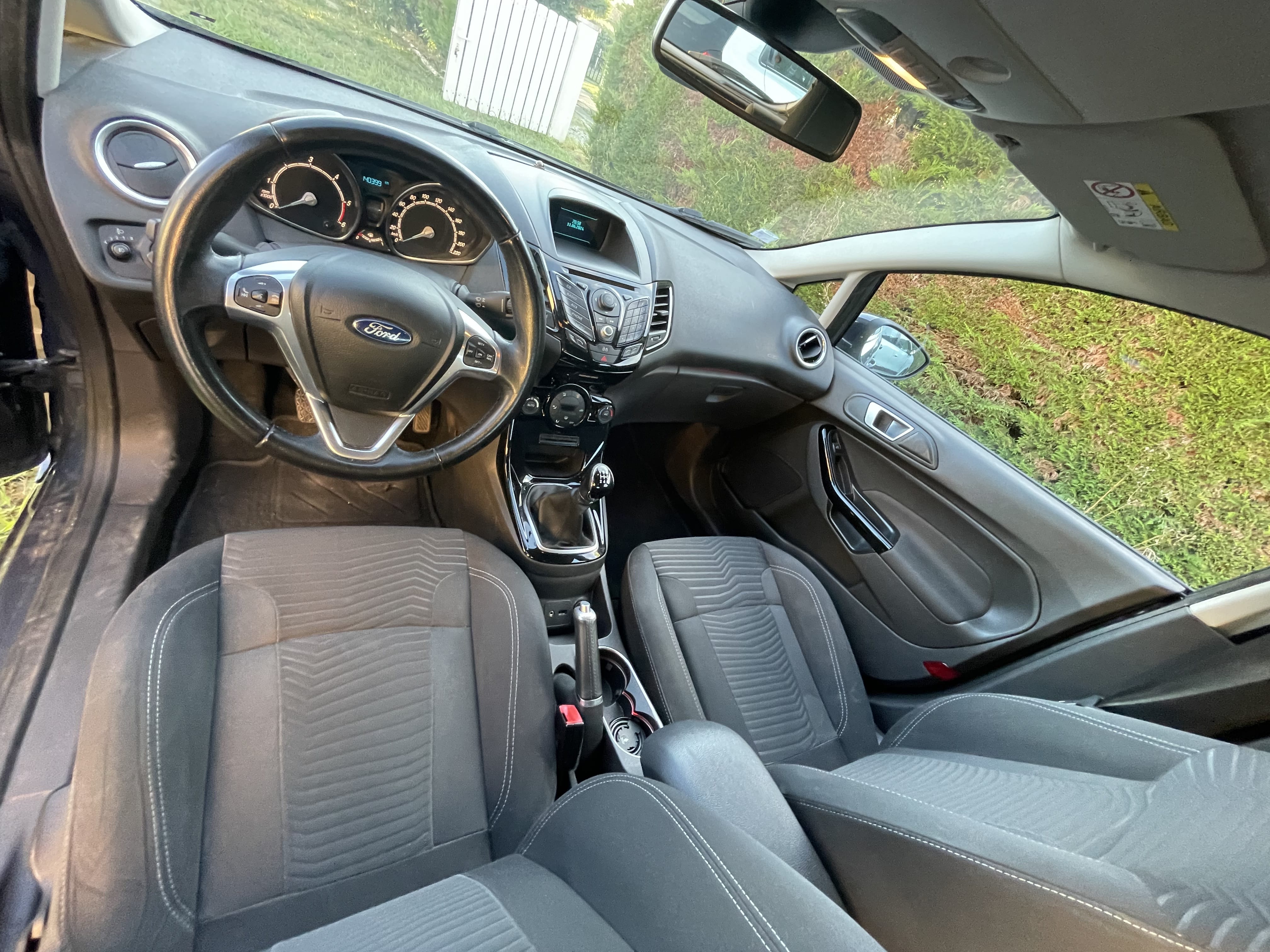 Ford Fiesta avec Audio Bluetooth