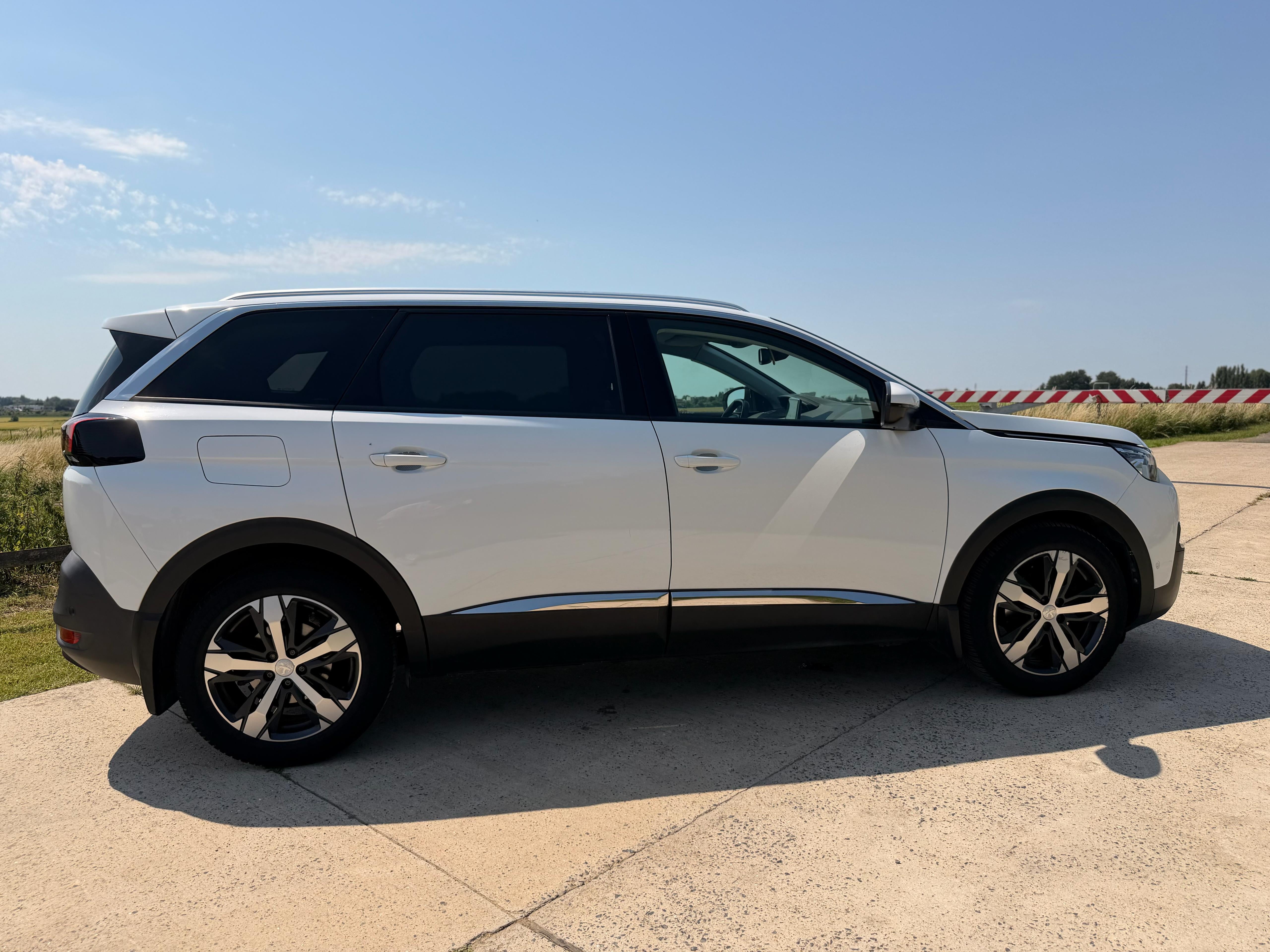 Peugeot 5008 avec Régulateur de vitesse