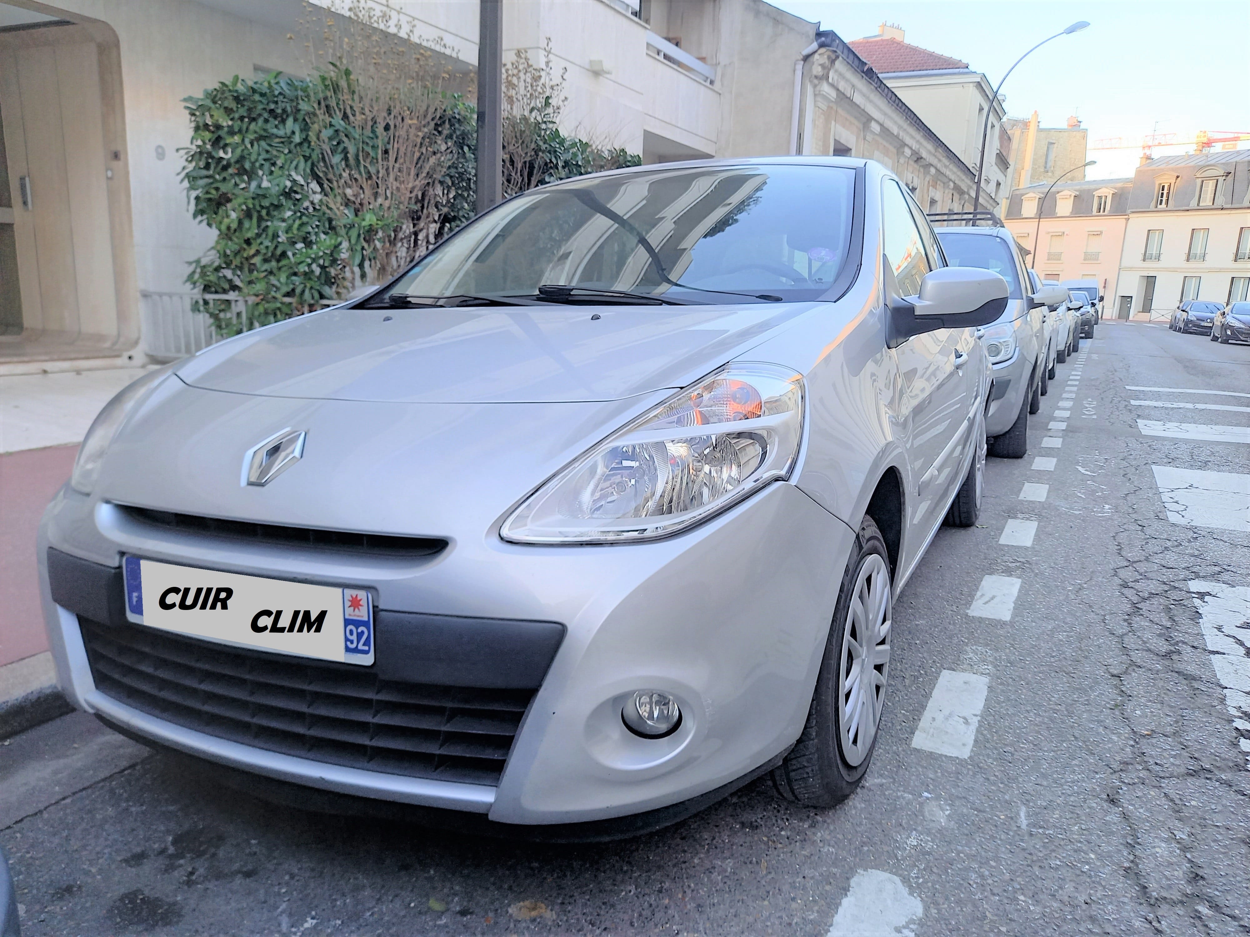 Renault Clio COLLECTION : Cuir, Clim, 2014, Essence 95