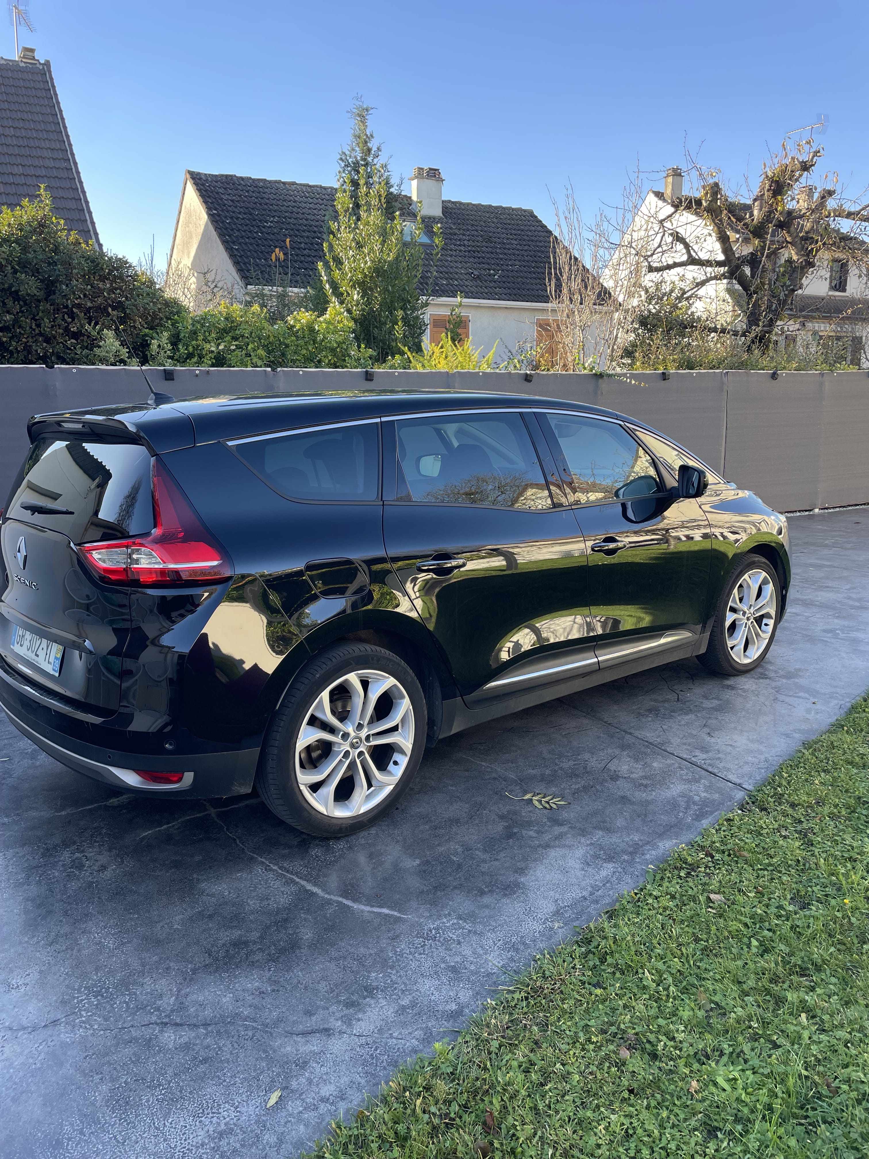 Renault Scenic avec Climatisation