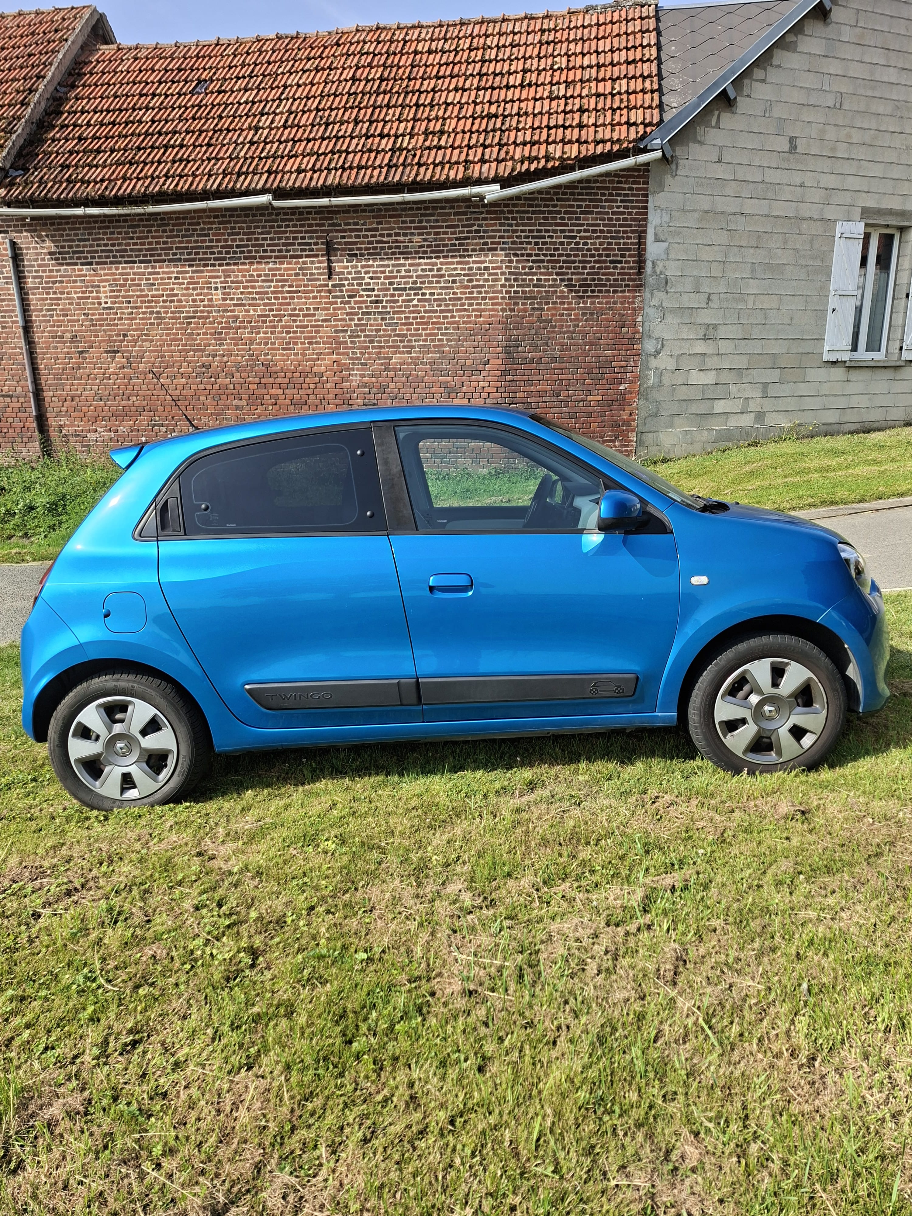 Renault Twingo III avec Climatisation