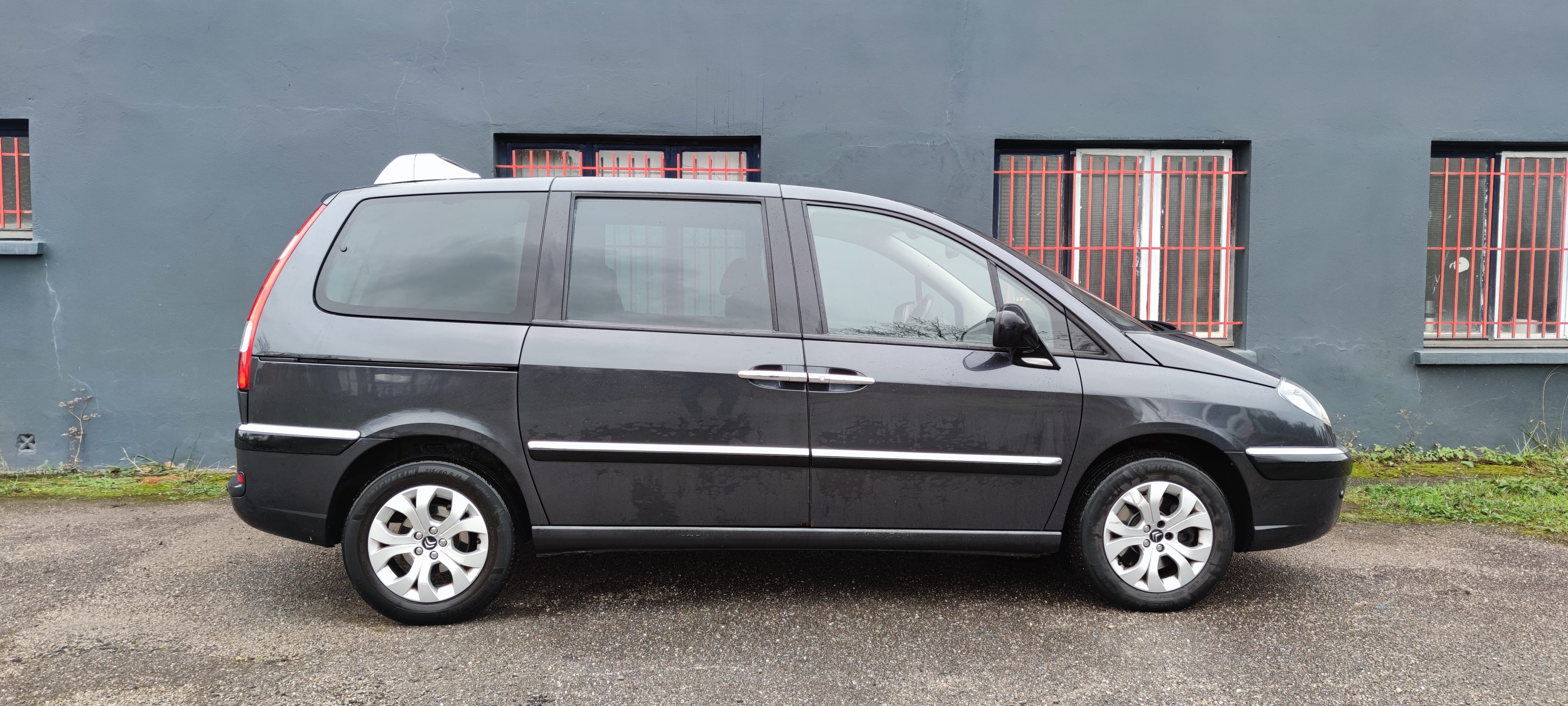 Peugeot 807 2.0 HDI 175 CV BVA * 8 places* avec Climatisation