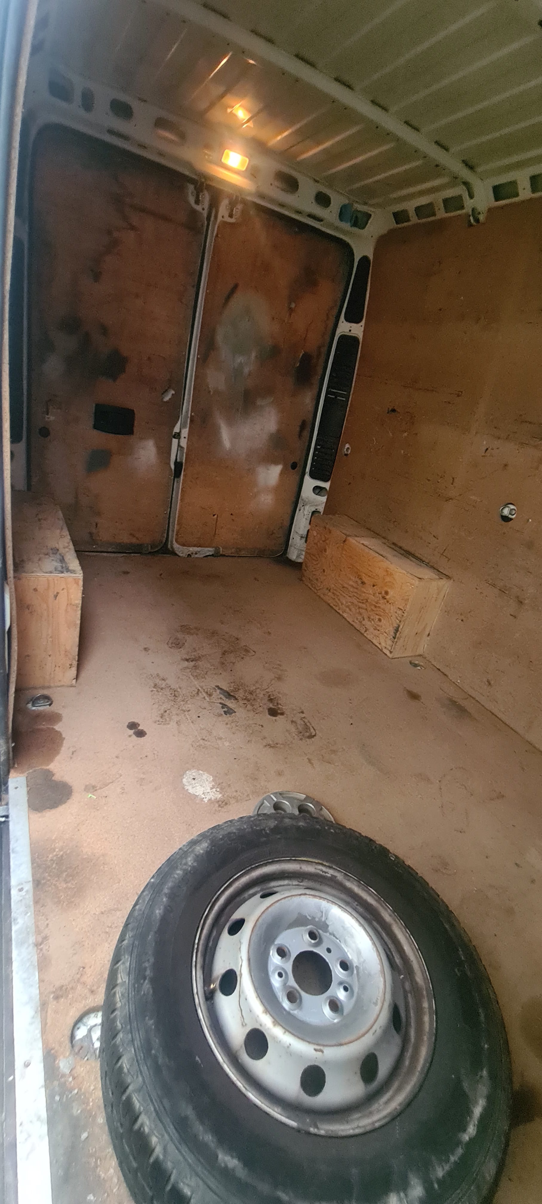 Peugeot Boxer 1.9 HDI 13m³