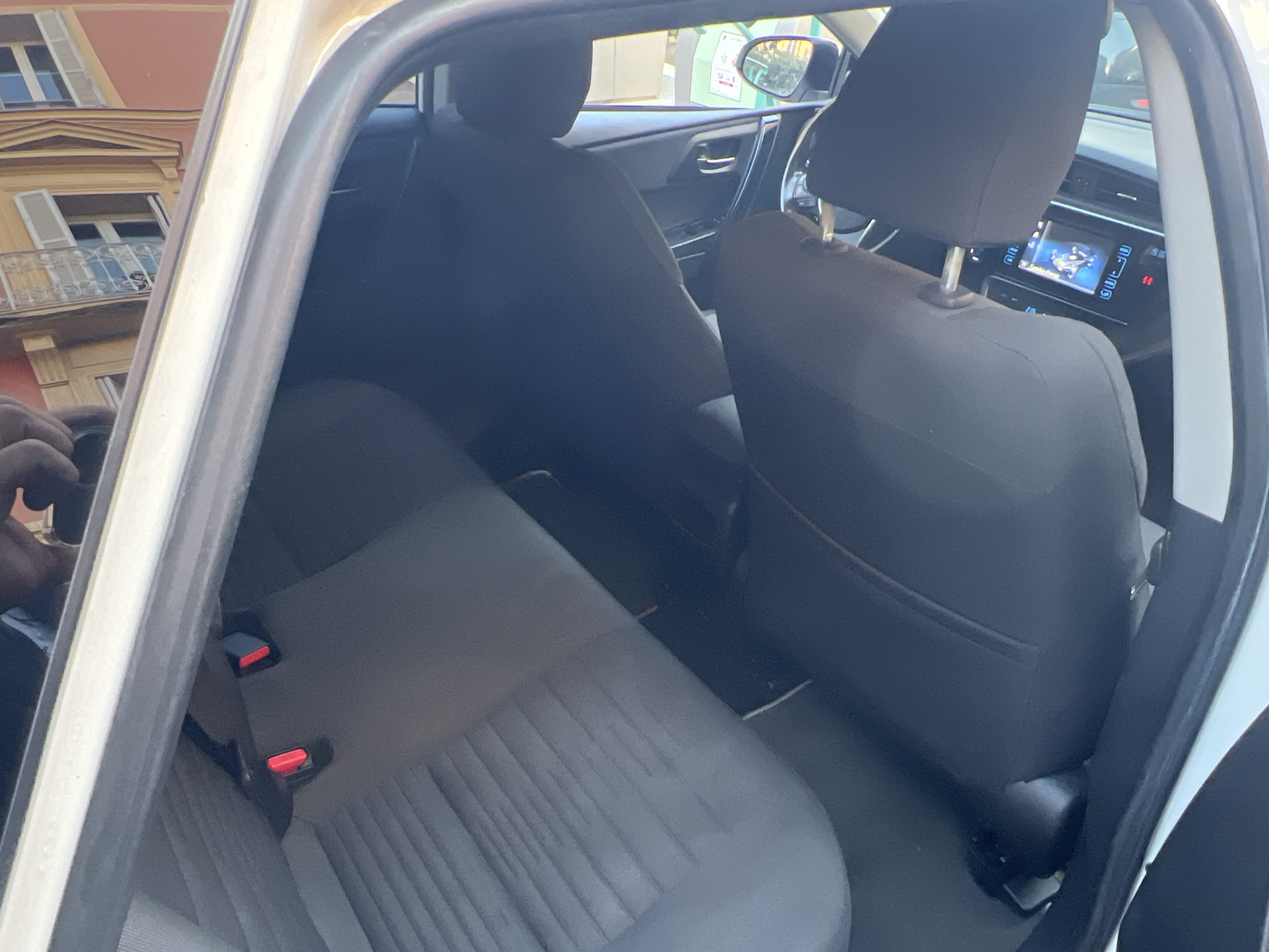 Toyota Auris 1.8 hybride avec Entrée audio / iPod