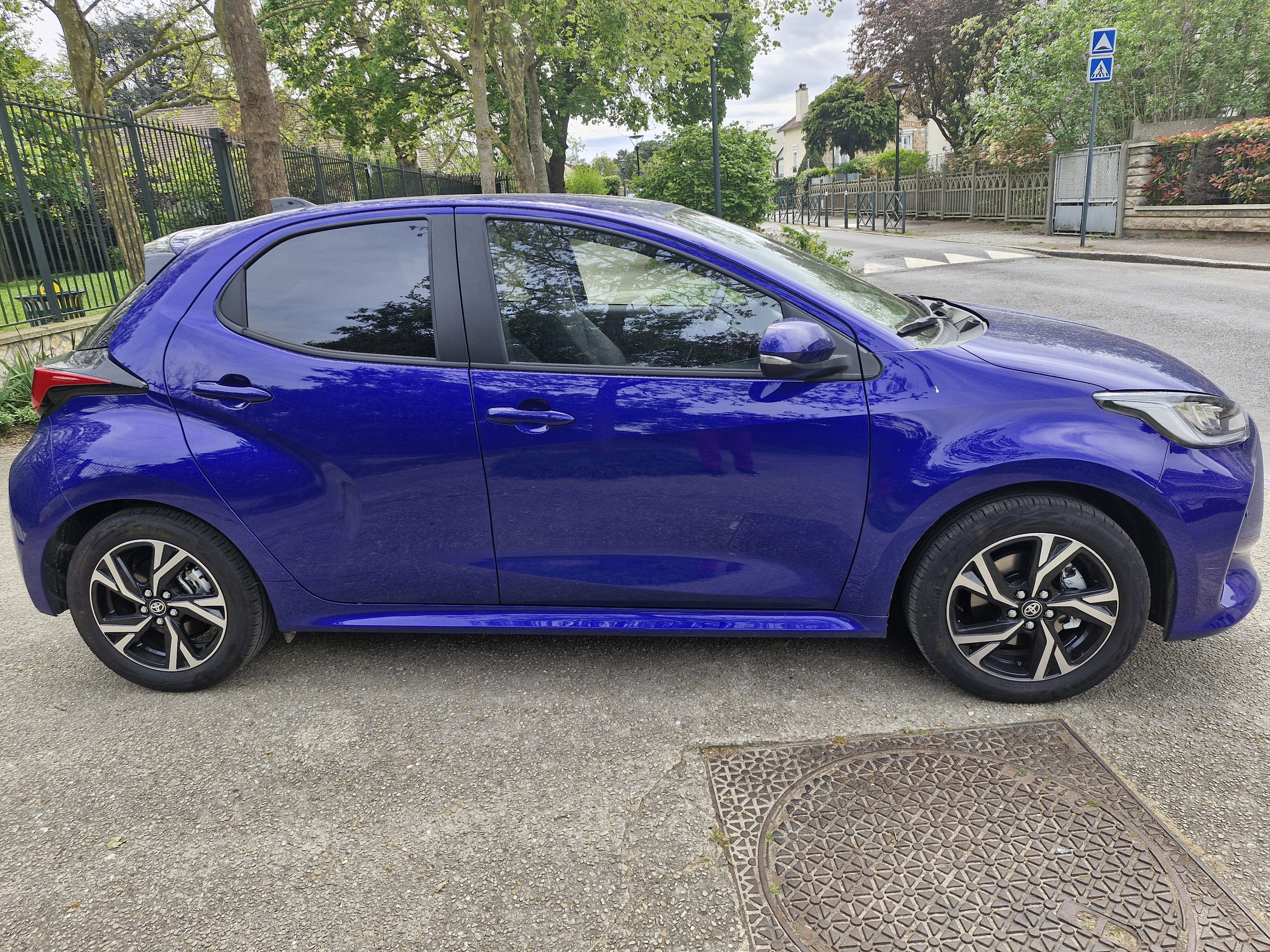 Toyota Yaris Hybride avec Régulateur de vitesse